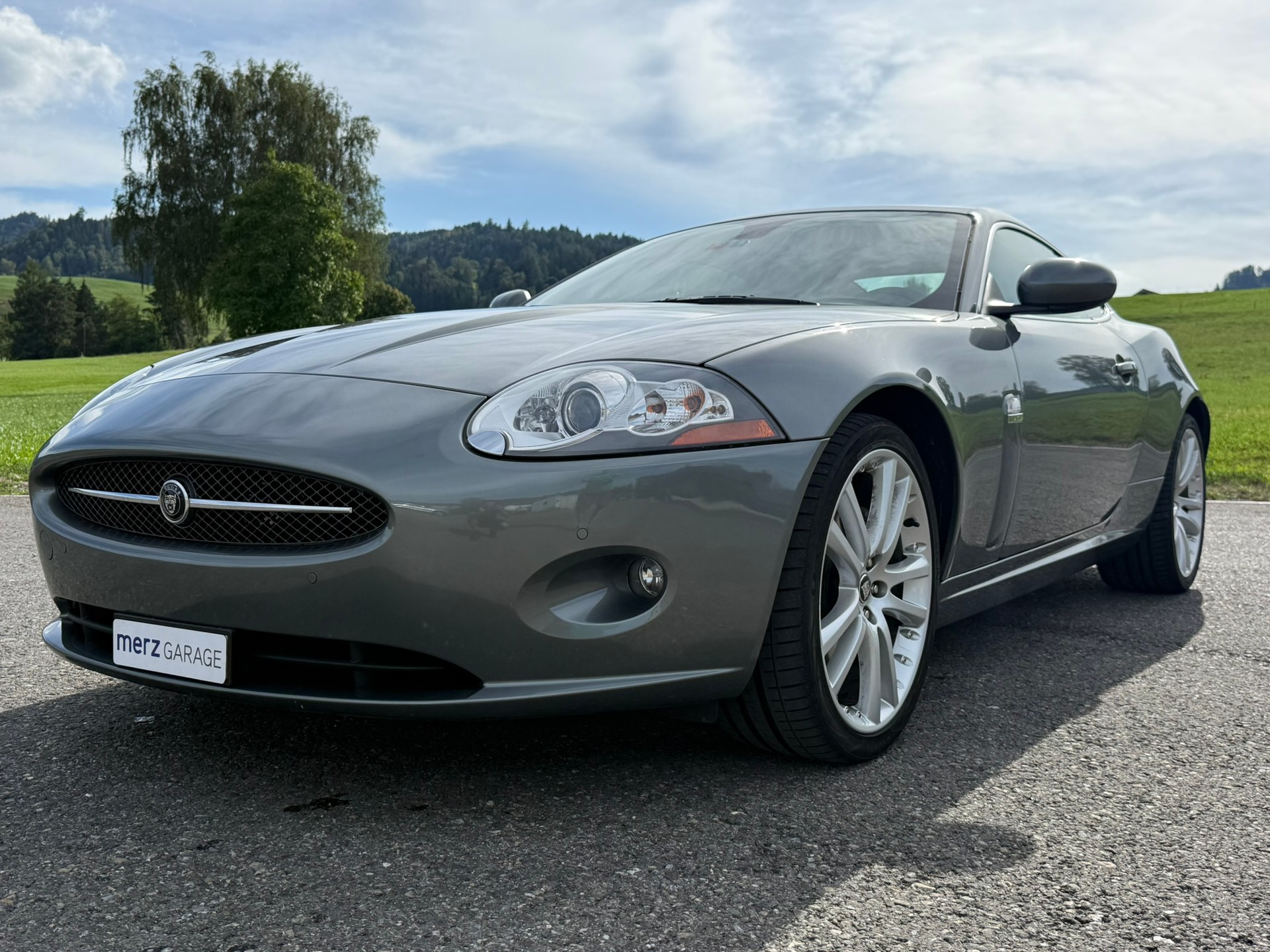 JAGUAR XK 4.2 V8 Automatic-image-0