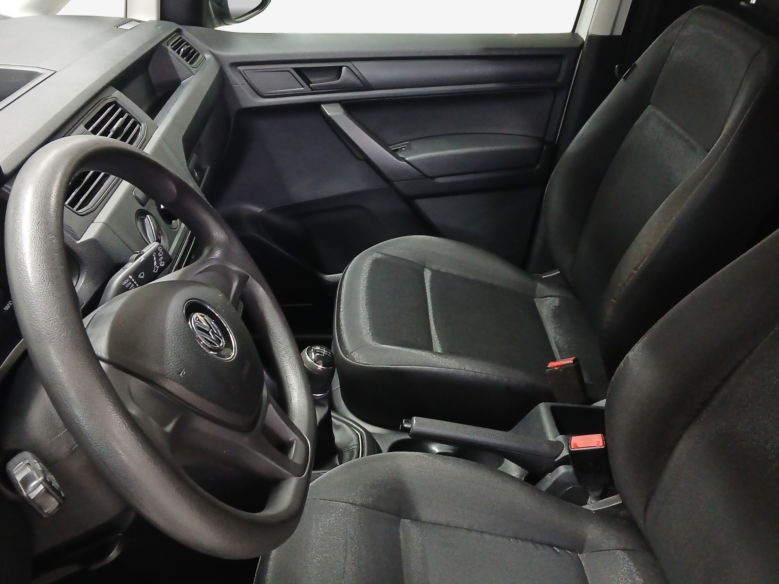 VW Caddy 1.4TSI Entry BlueMotion Technology-image-7