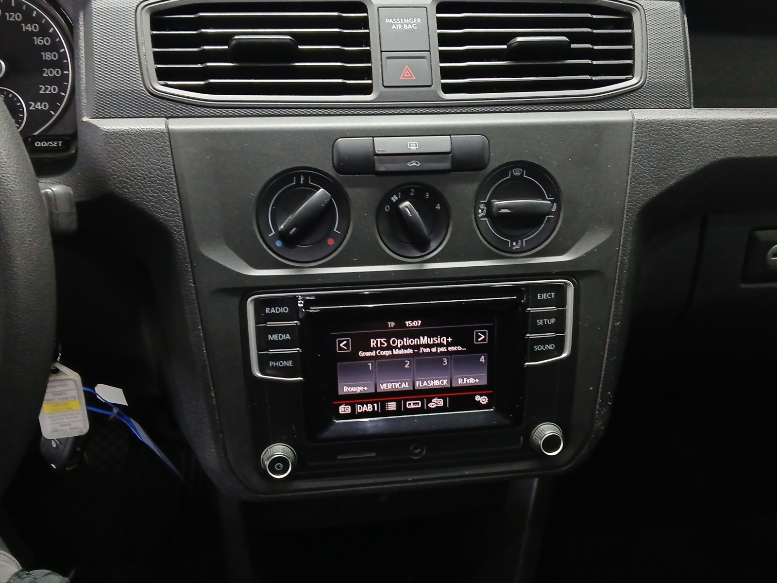 VW Caddy 1.4TSI Entry BlueMotion Technology-image-10