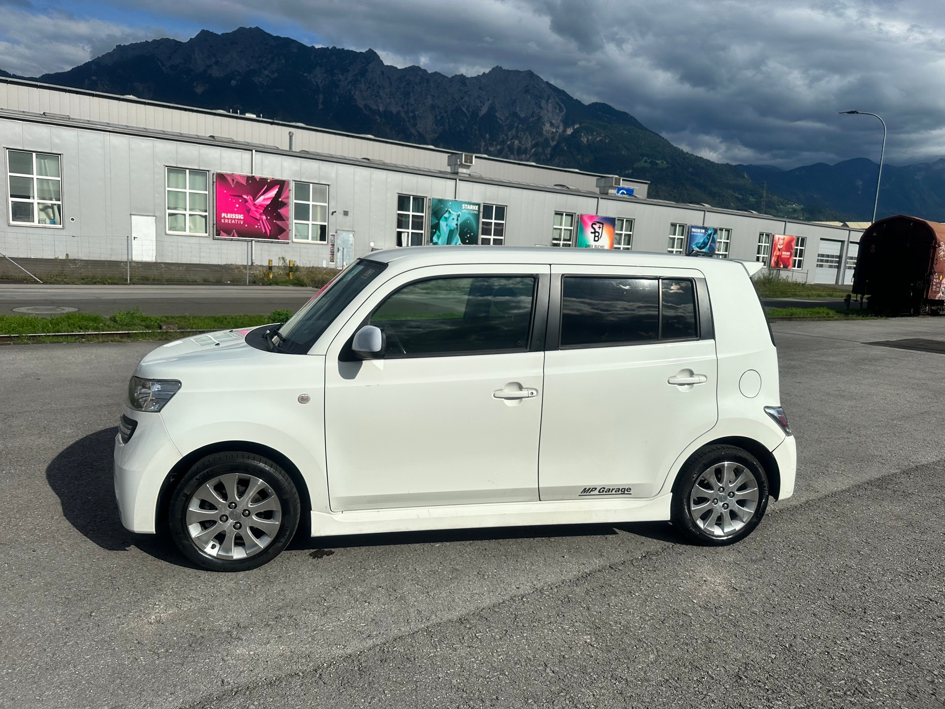 DAIHATSU Materia 1.5 Automatic-image-3
