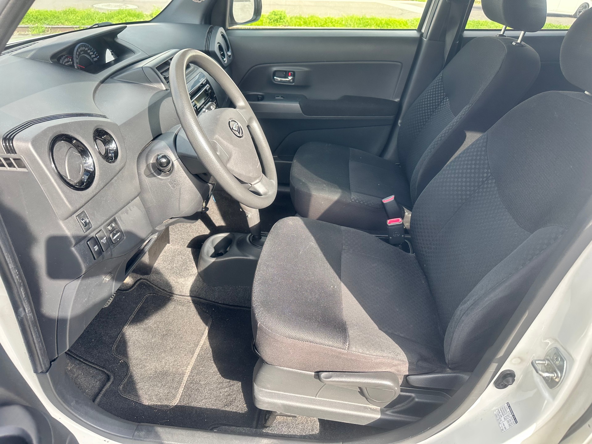 DAIHATSU Materia 1.5 Automatic-image-12