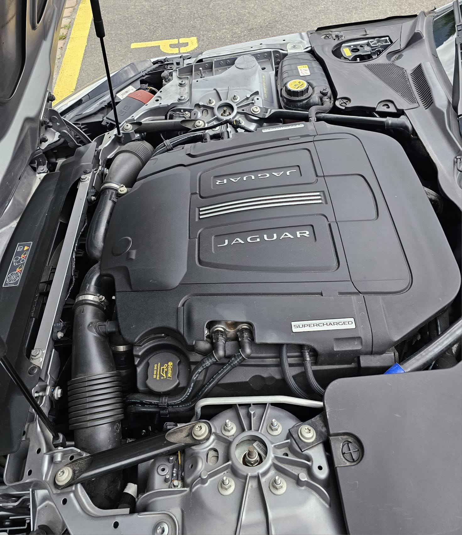 JAGUAR 3.0 V6-image-4