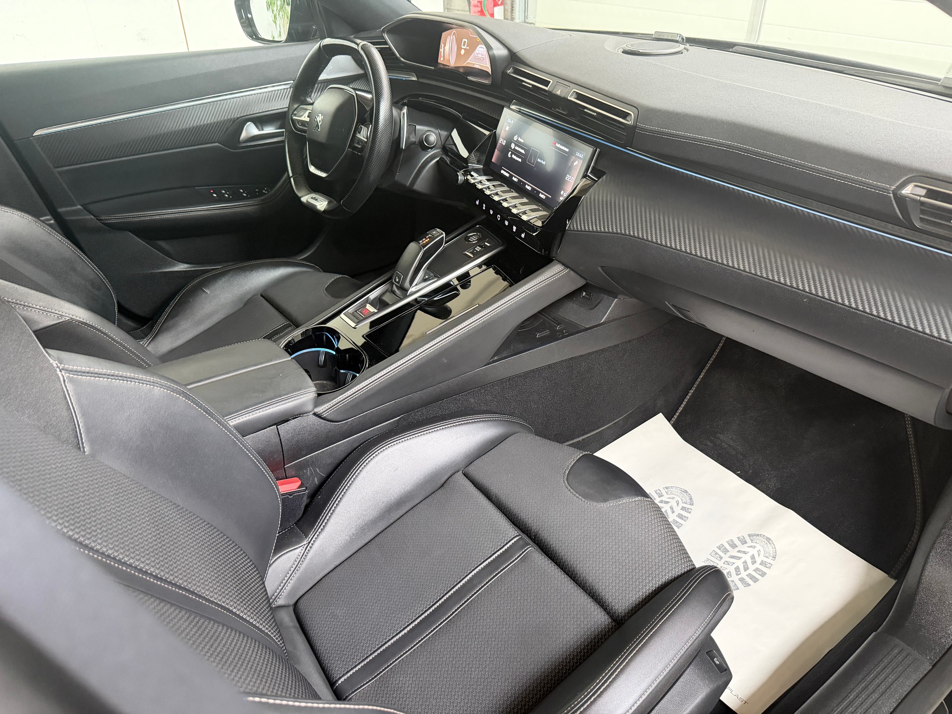 PEUGEOT 508 SW 1.5 Blue HDI Active EAT8-image-10