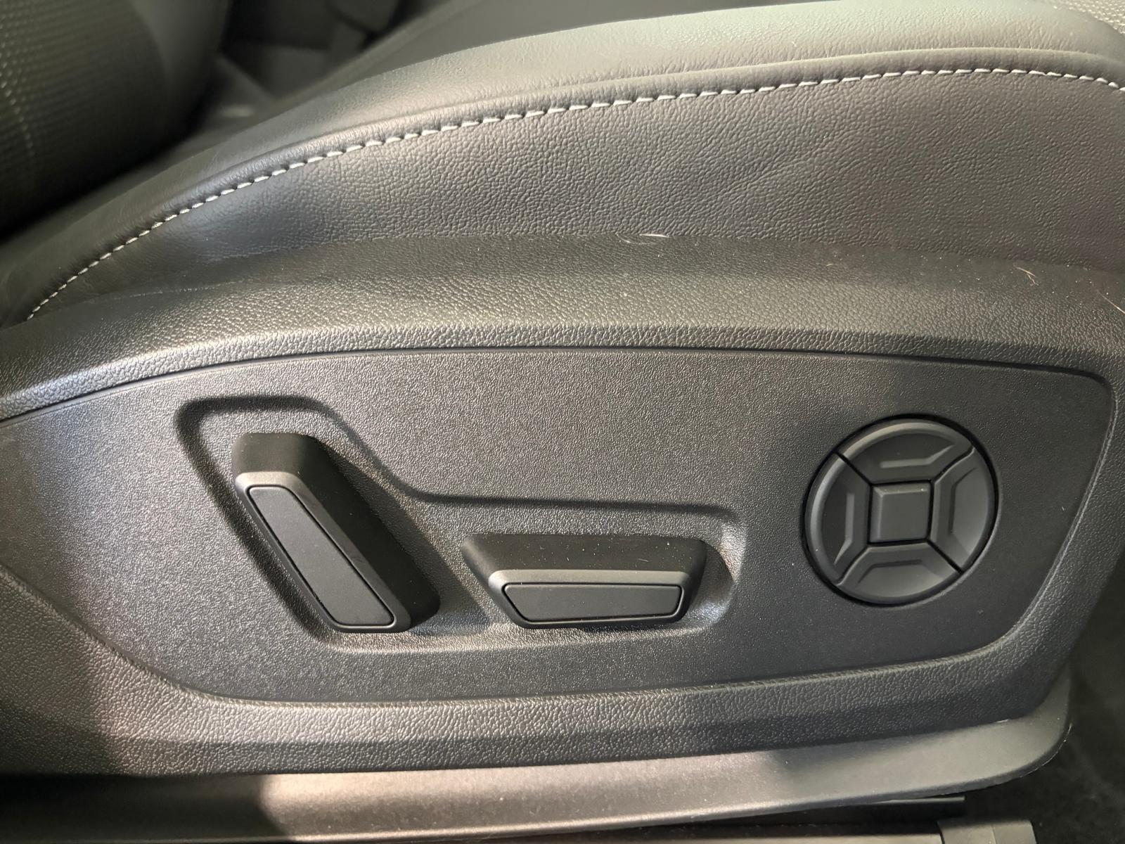 AUDI A3 Sportback 45 TFSI e S line S-tronic - Caméra 360-image-14