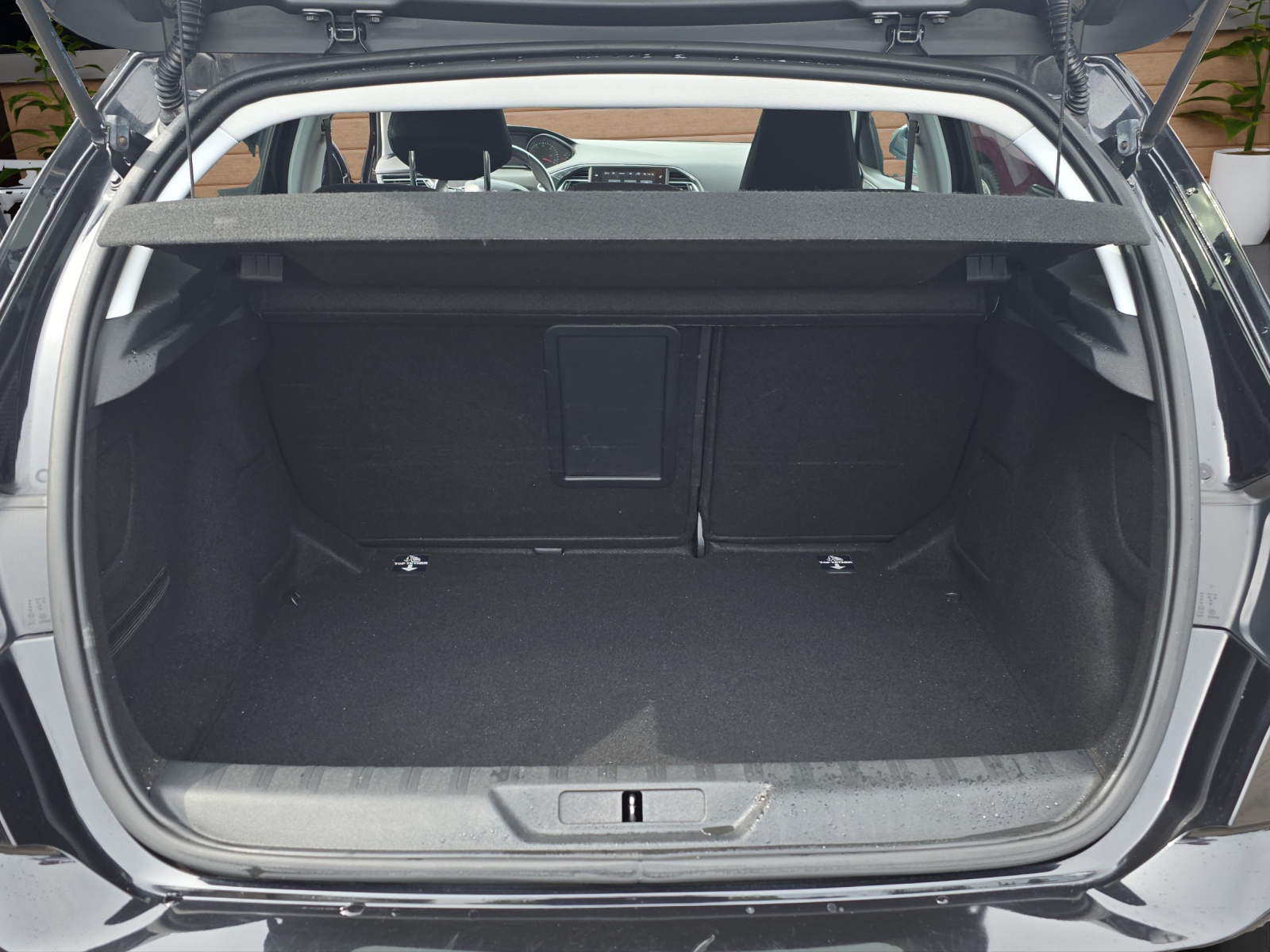 PEUGEOT 308 1.6 BlueHDi Style-image-7