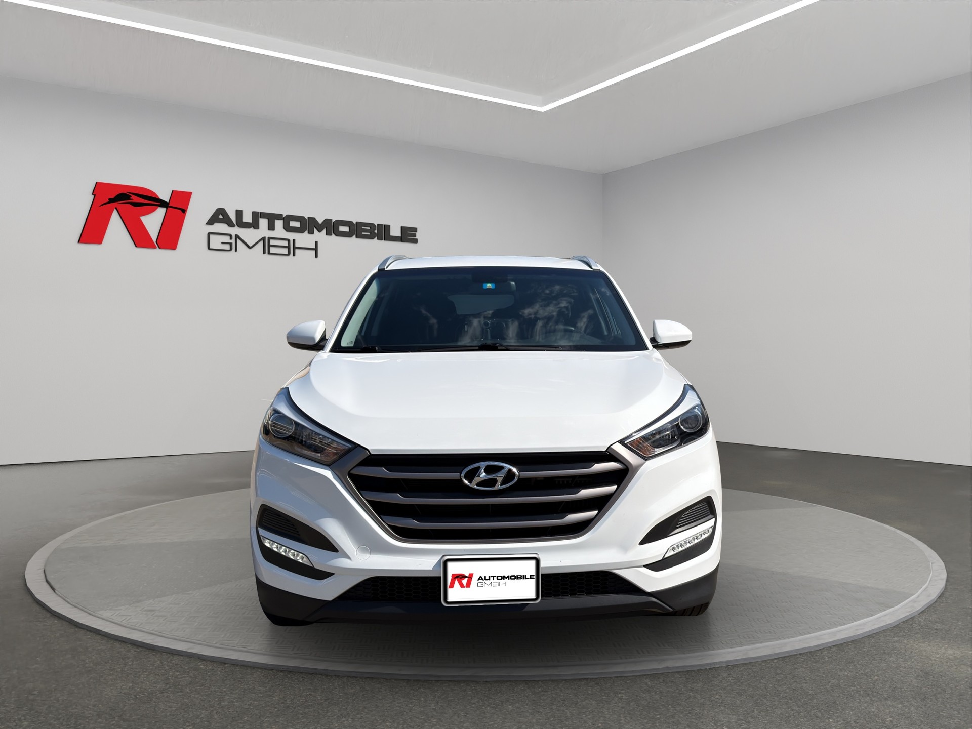HYUNDAI Tucson 1.7 CRDI Origo 2WD-image-1