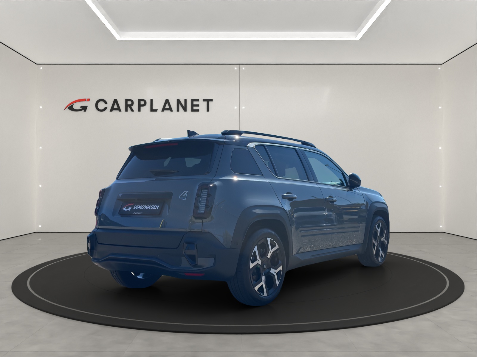 RENAULT R4 E-Tech Comfort Range techno-image-5