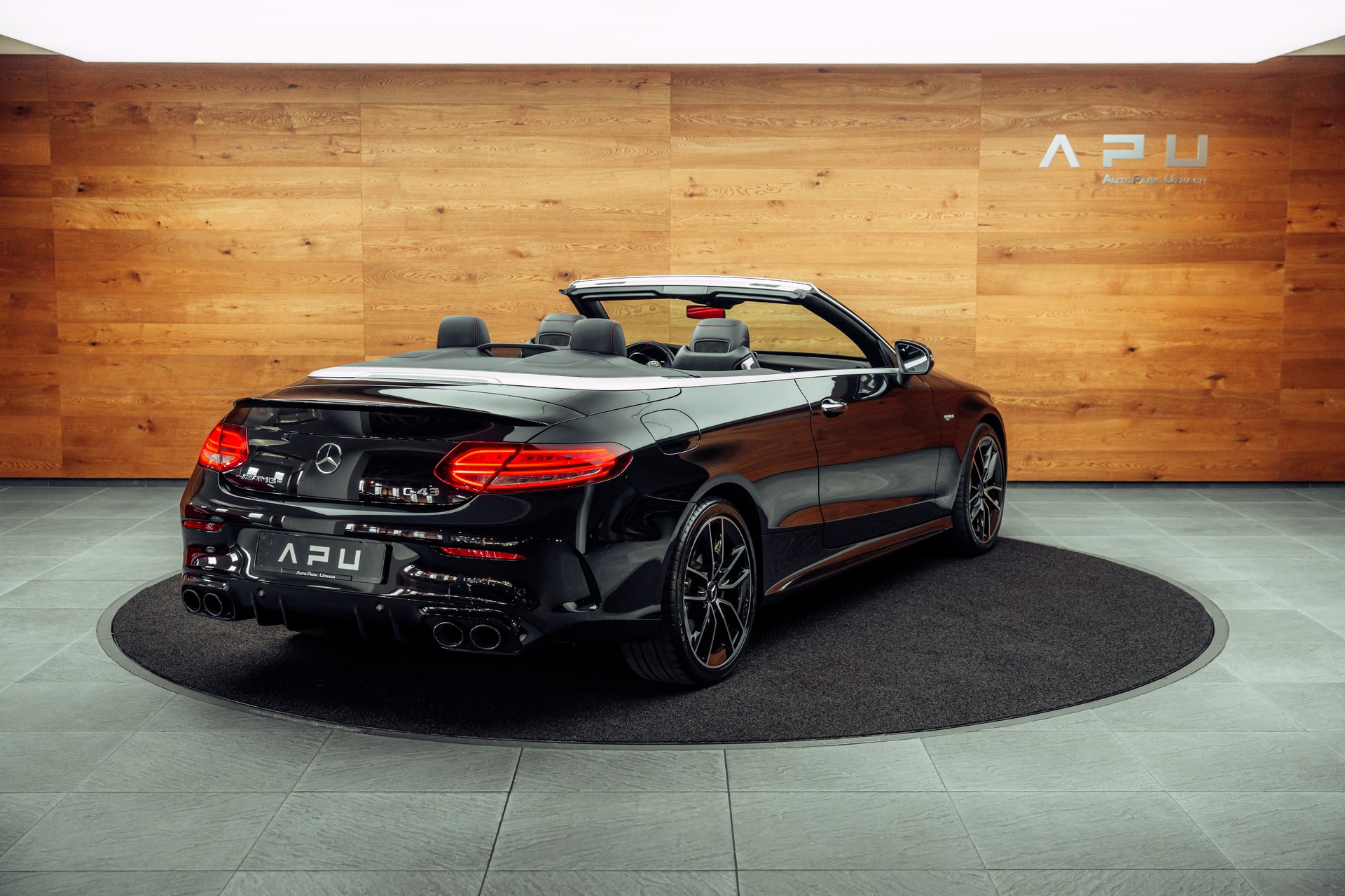 MERCEDES-BENZ C 43 Cabriolet AMG 4Matic 9G-Tronic-showroom-element-1