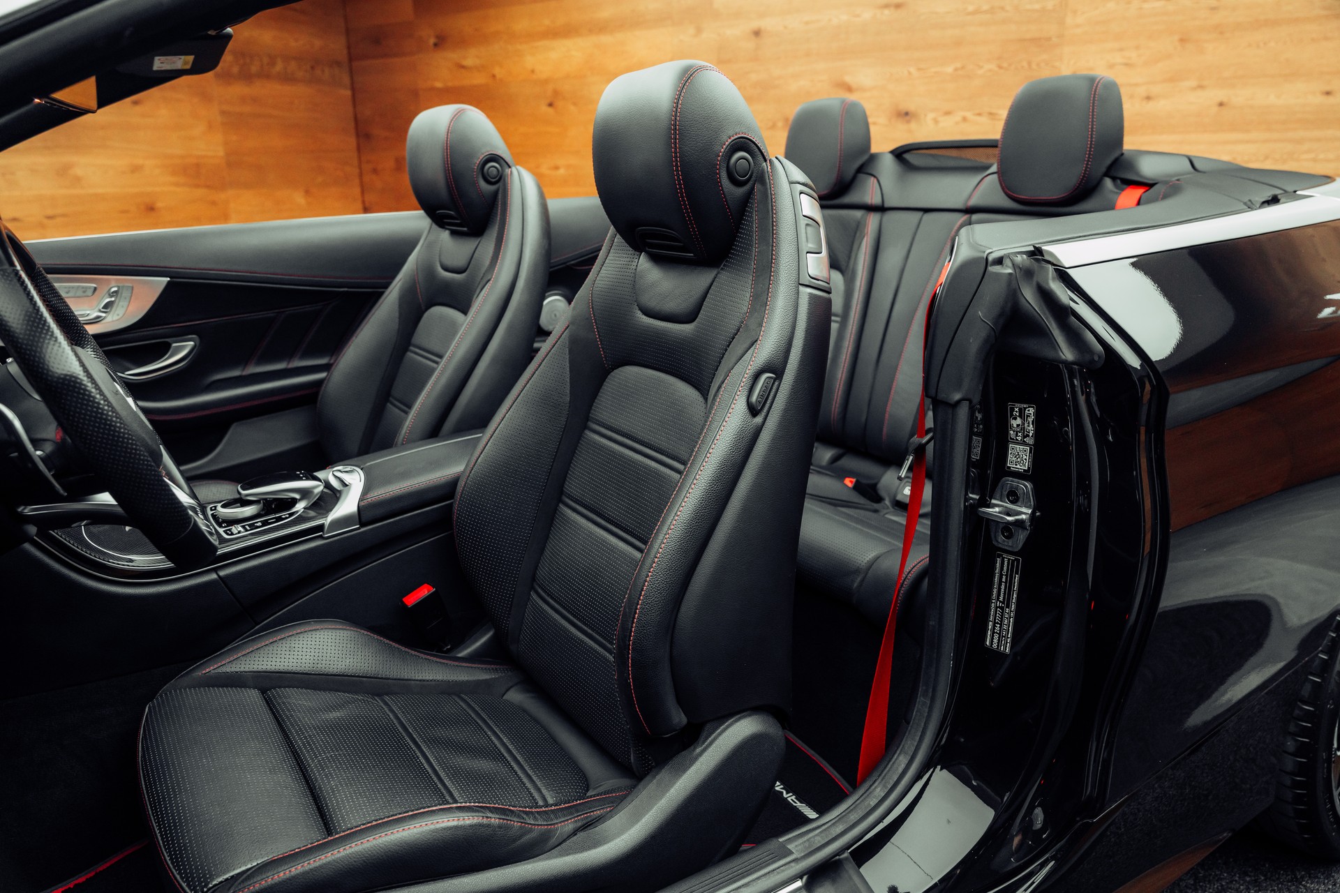 MERCEDES-BENZ C 43 Cabriolet AMG 4Matic 9G-Tronic-image-6