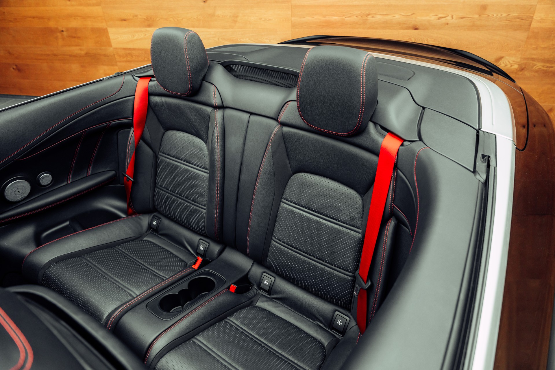 MERCEDES-BENZ C 43 Cabriolet AMG 4Matic 9G-Tronic-image-7