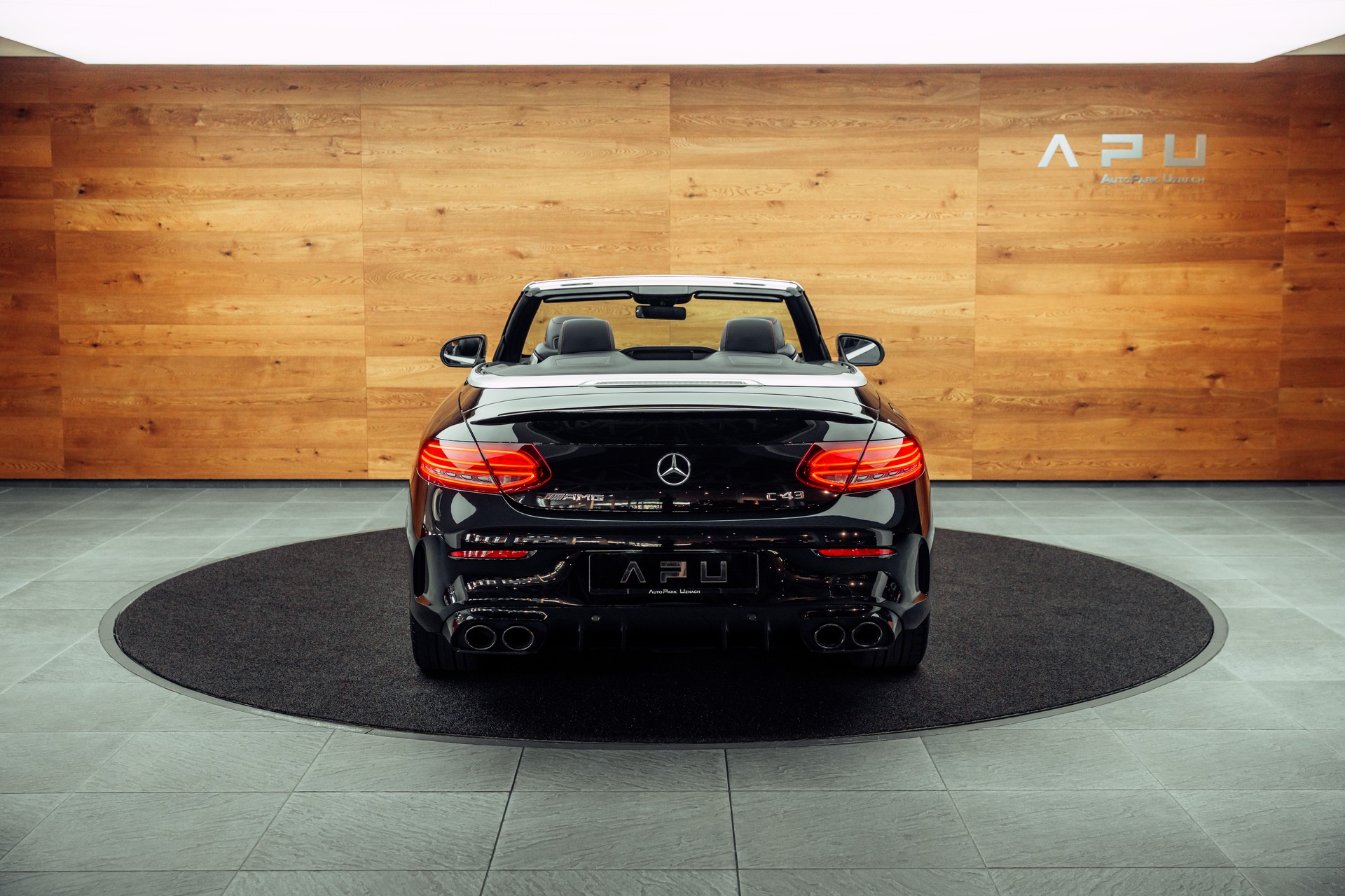 MERCEDES-BENZ C 43 Cabriolet AMG 4Matic 9G-Tronic-image-15
