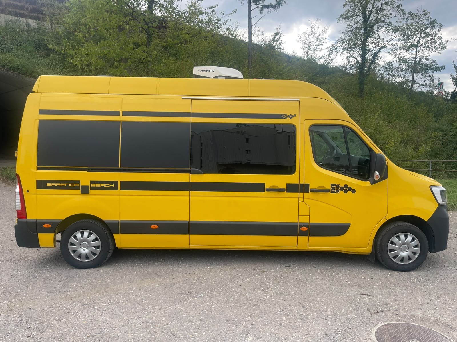 RENAULT Master Saranda Beach-image-3
