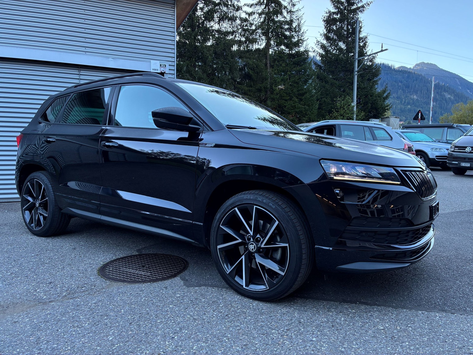 SKODA Karoq 2.0 TSI SportLine 4x4 DSG-image-5