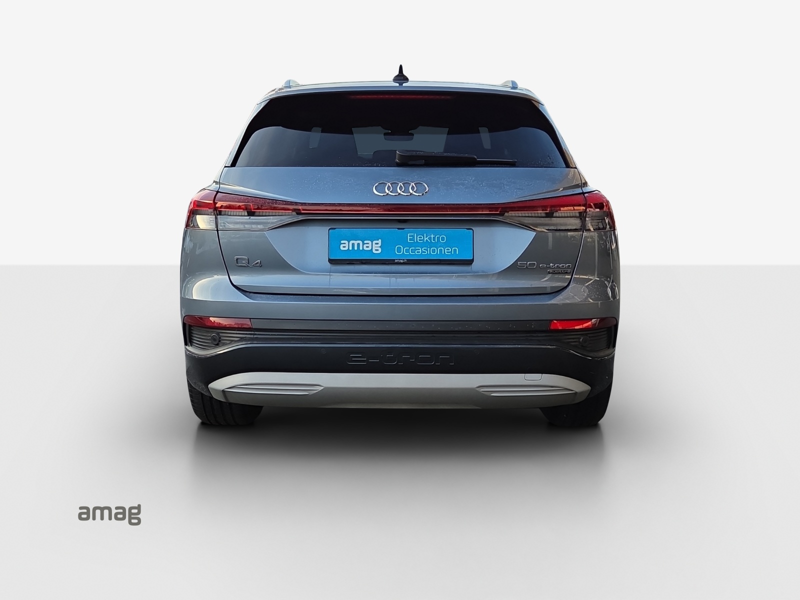 AUDI Q4 e-tron 50 quattro-image-4
