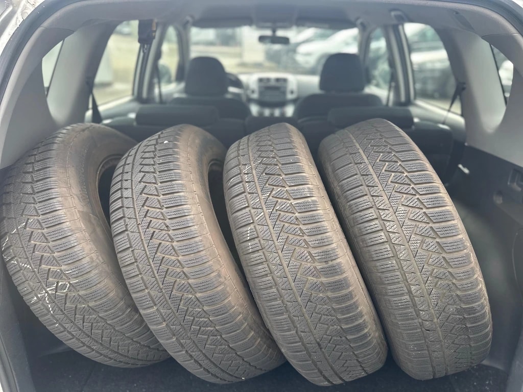TOYOTA RAV-4 2.0 16V Linea Luna-image-8