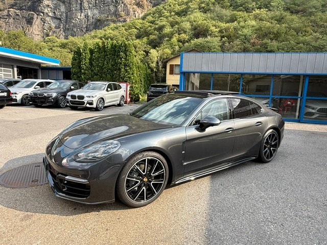 PORSCHE Panamera 4S PDK-image-2