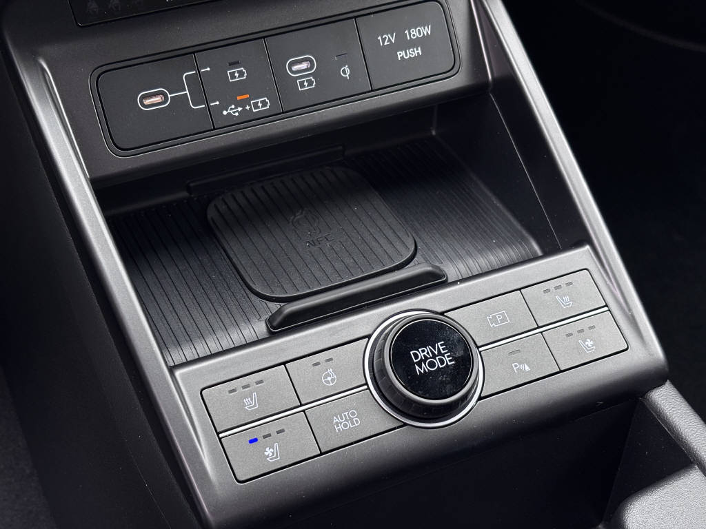 HYUNDAI Kona 1.6 GDi Hybrid N-Line-image-18