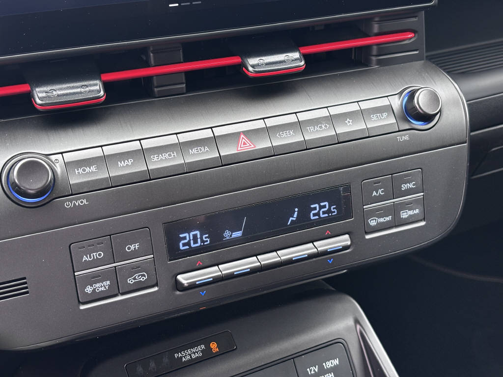 HYUNDAI Kona 1.6 GDi Hybrid N-Line-image-17
