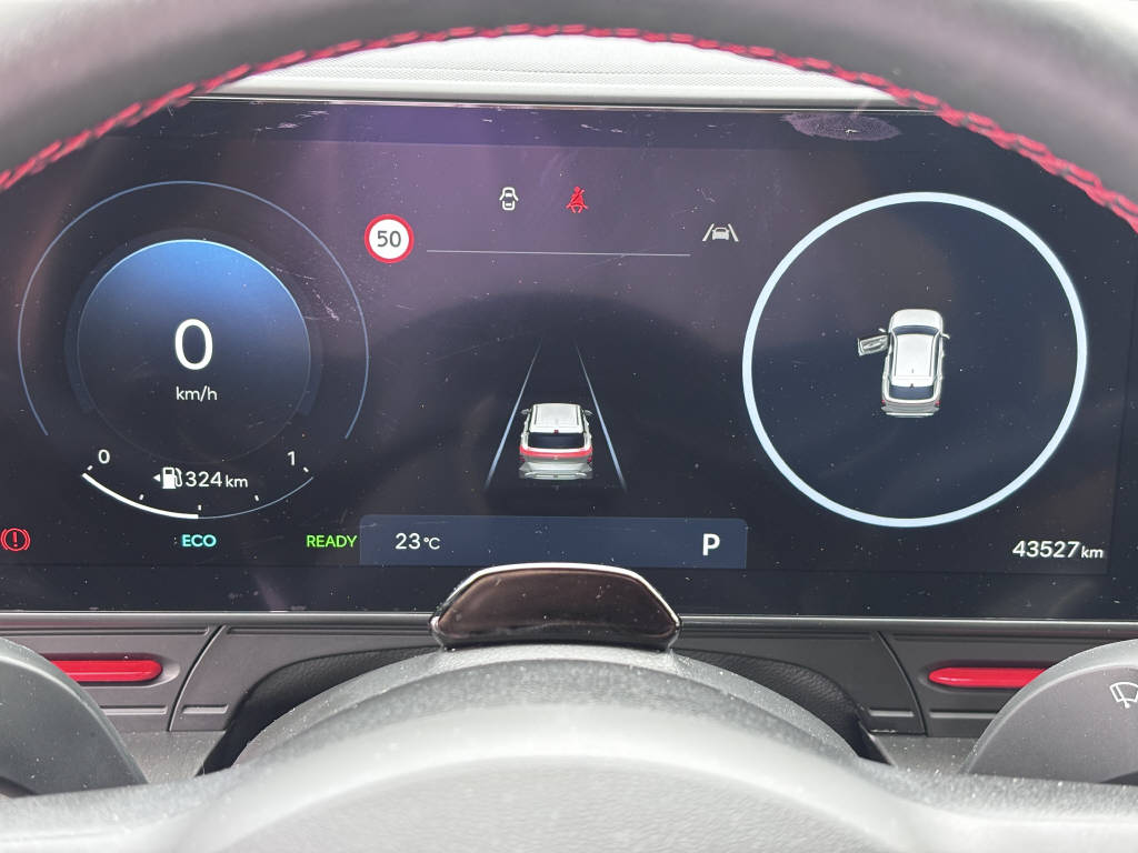 HYUNDAI Kona 1.6 GDi Hybrid N-Line-image-13