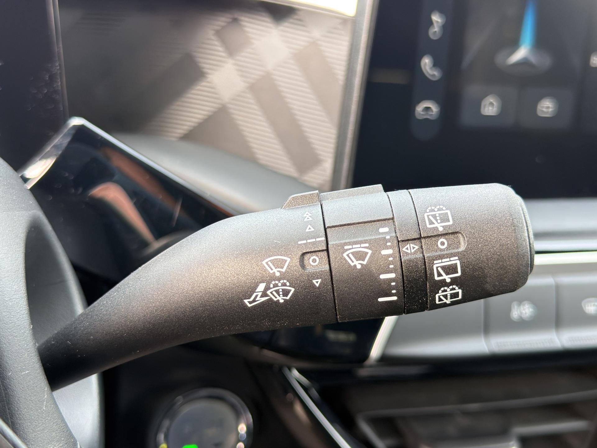 MG 3 1.5 Hybrid Luxury Aut.-image-18