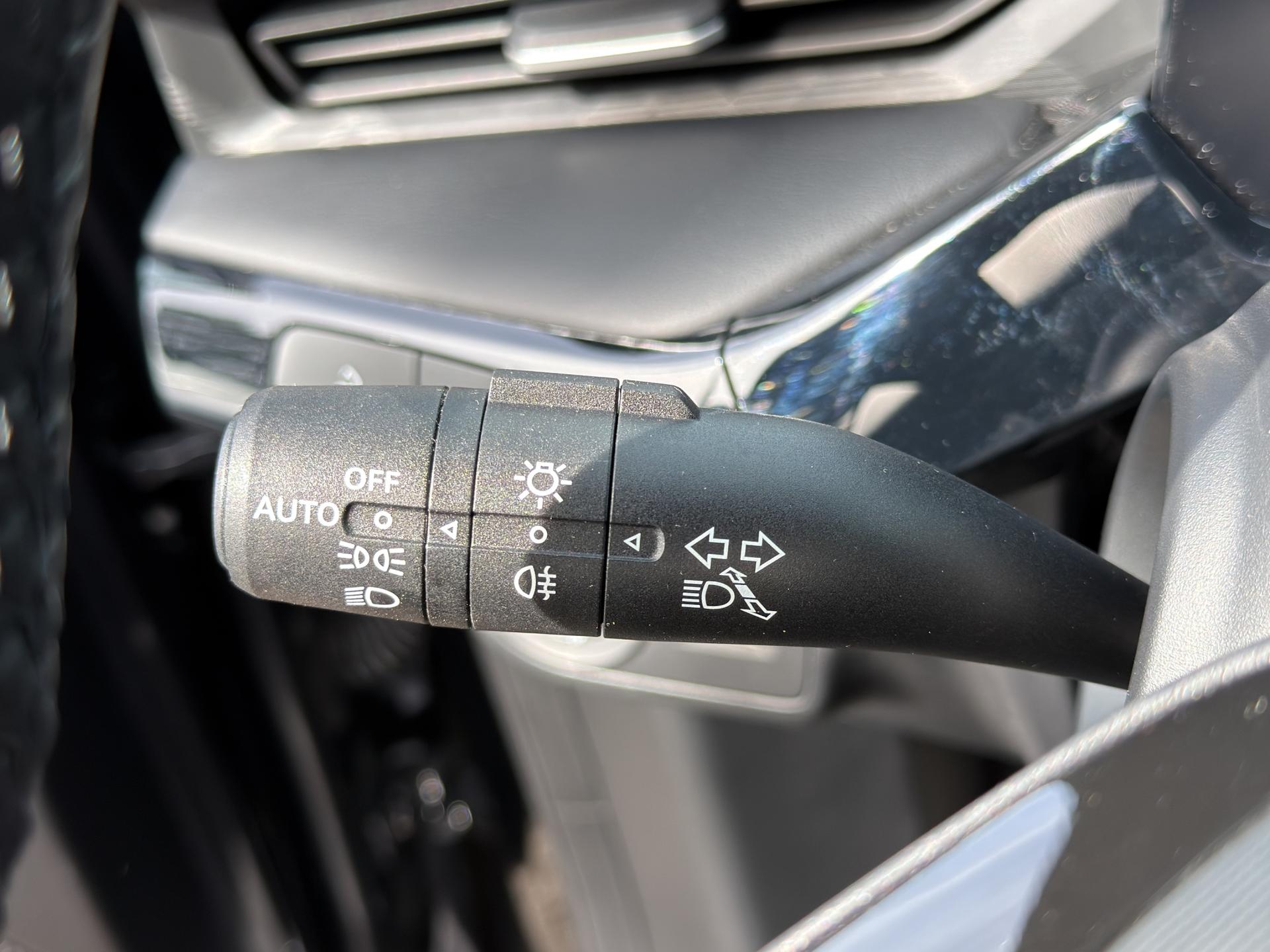 MG 3 1.5 Hybrid Luxury Aut.-image-17