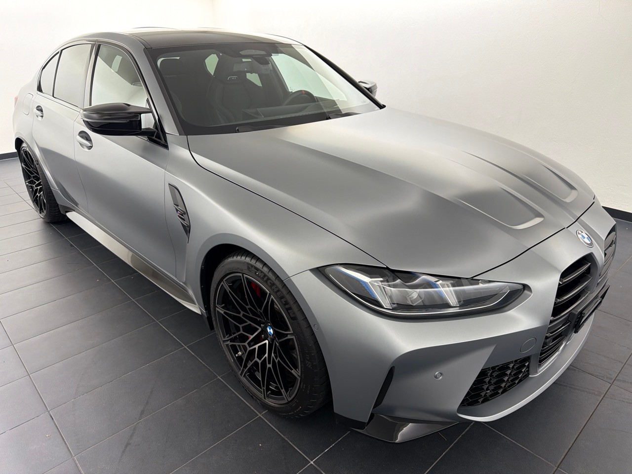 BMW M3 Competition M xDrive-image-3