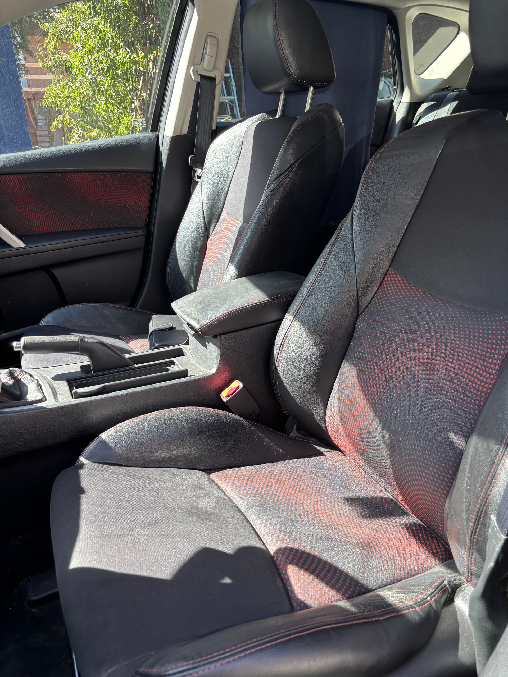 MAZDA 3 2.3 16V DISI Turbo MPS-image-10