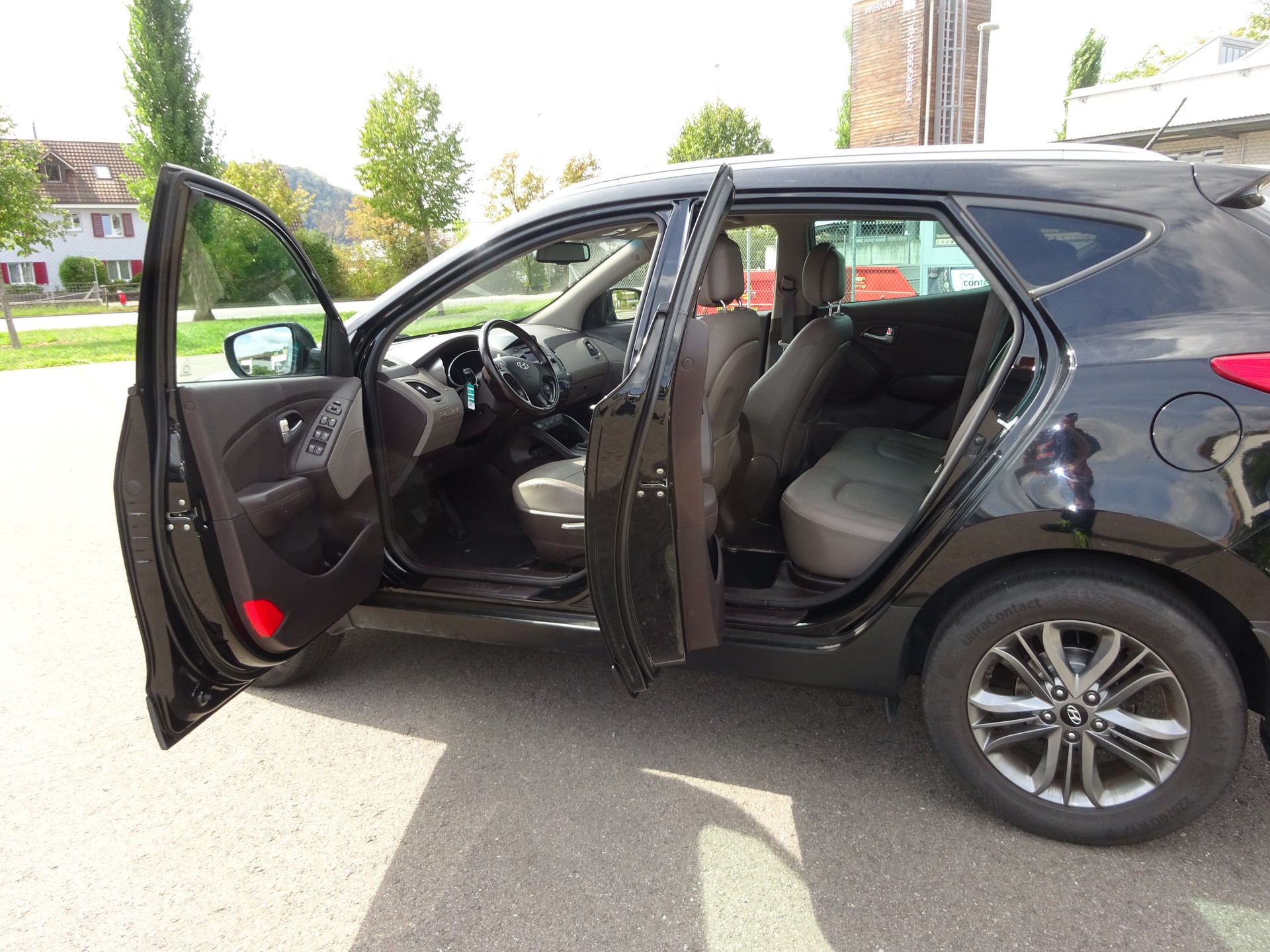 HYUNDAI iX 35 1.6 GDI Comfort 2WD-image-9