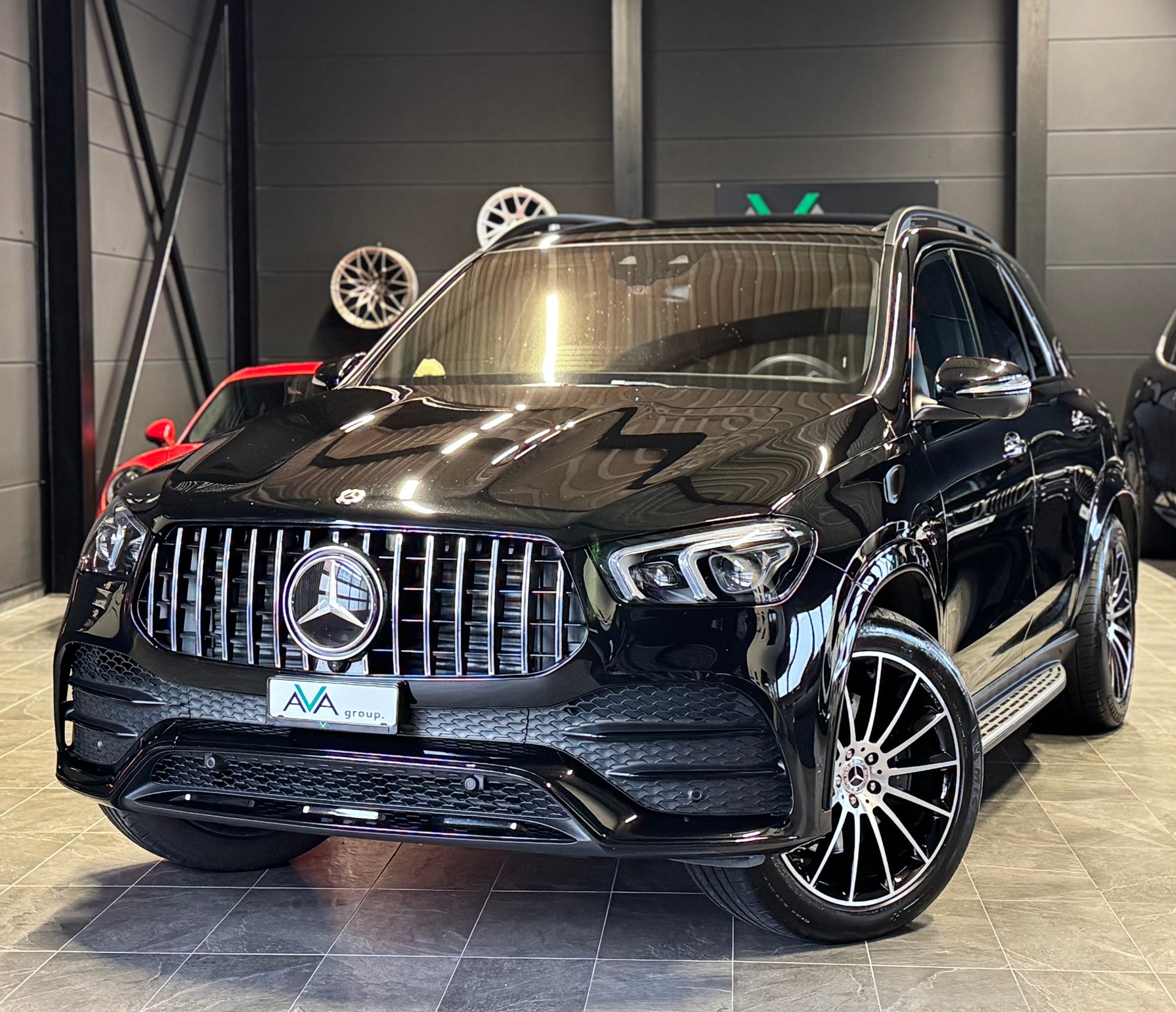 MERCEDES-BENZ GLE 400 d 4Matic AMG Line 9G-Tronic-image-2
