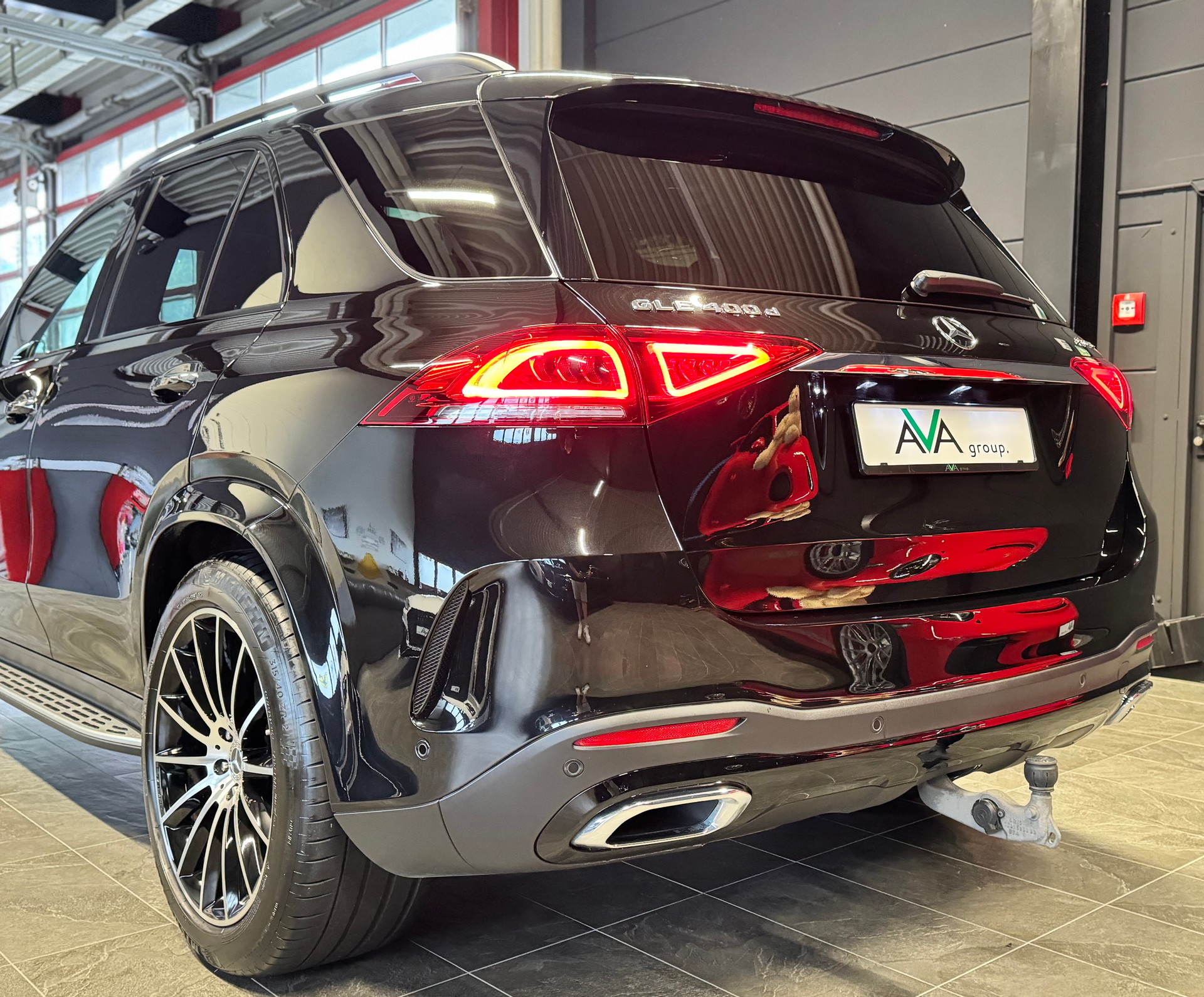 MERCEDES-BENZ GLE 400 d 4Matic AMG Line 9G-Tronic-image-7