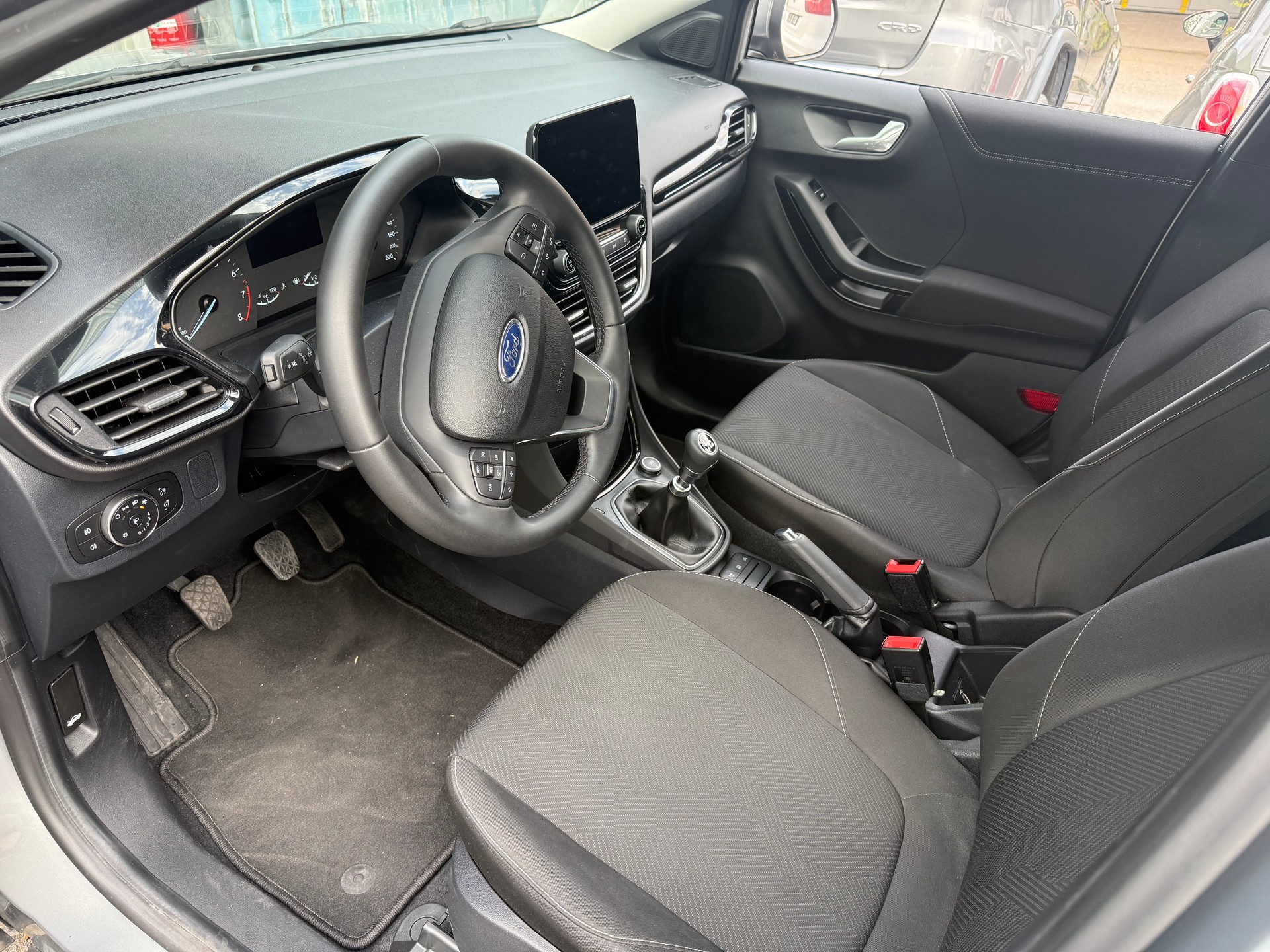FORD Puma 1.0 SCTi Cool & Connect-image-7