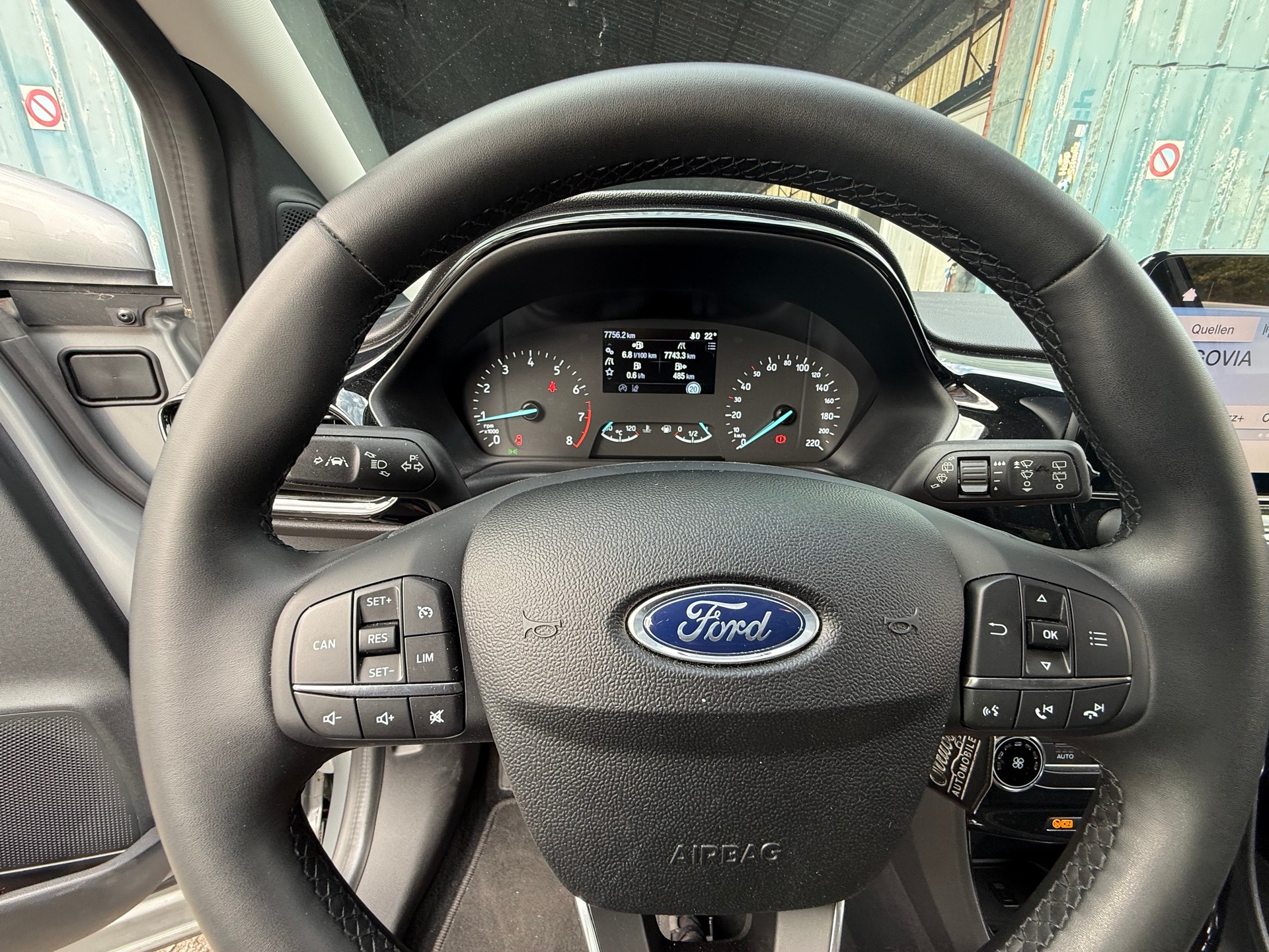 FORD Puma 1.0 SCTi Cool & Connect-image-9