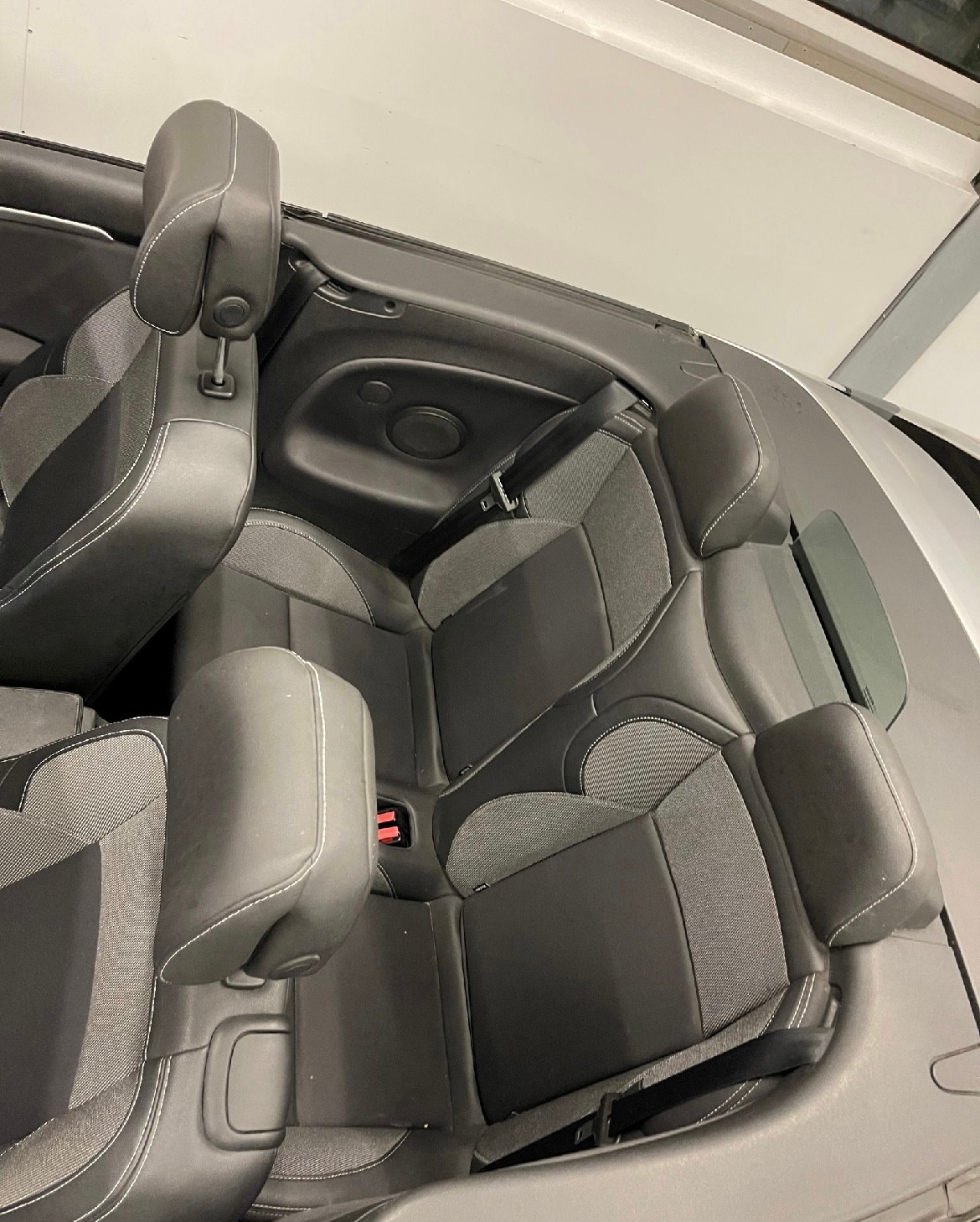 RENAULT Mégane CC 1.4 16V Turbo Dynamique-image-13