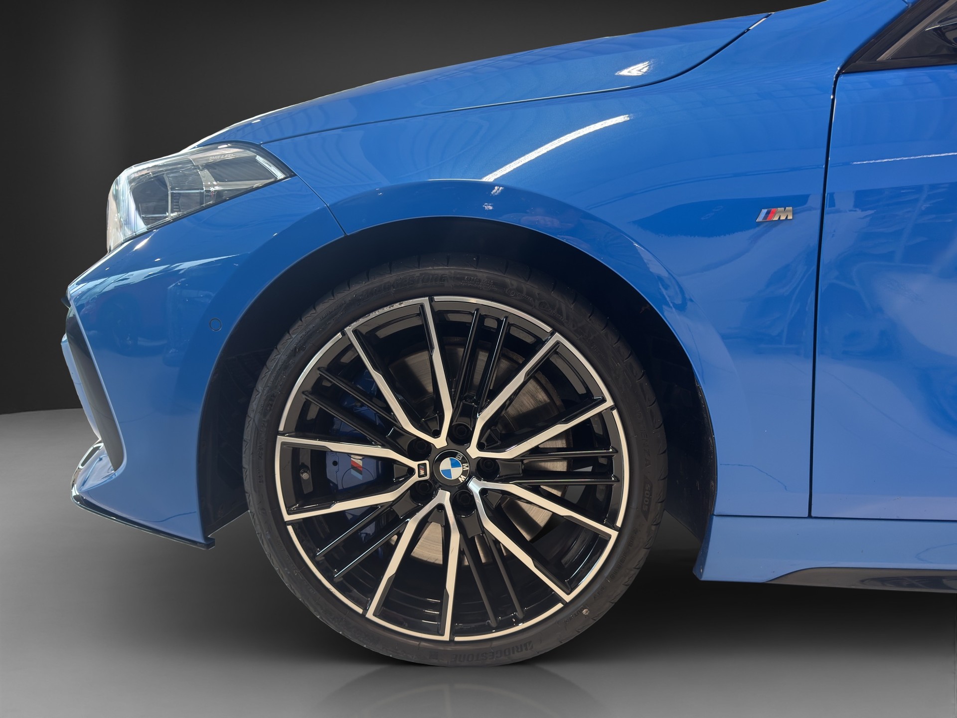 BMW M135i xDrive M Sport Pro Steptronic-image-19