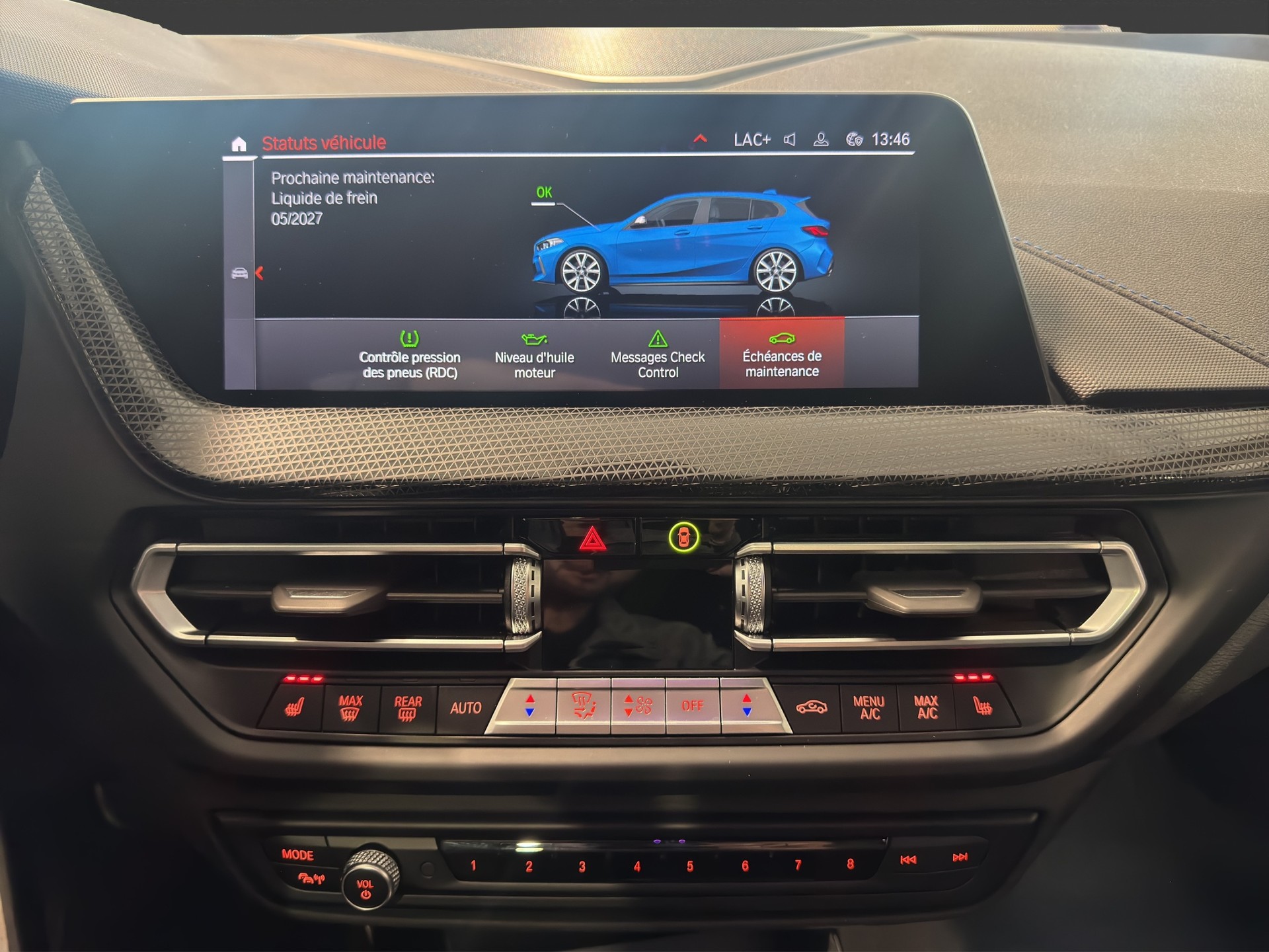 BMW M135i xDrive M Sport Pro Steptronic-image-14