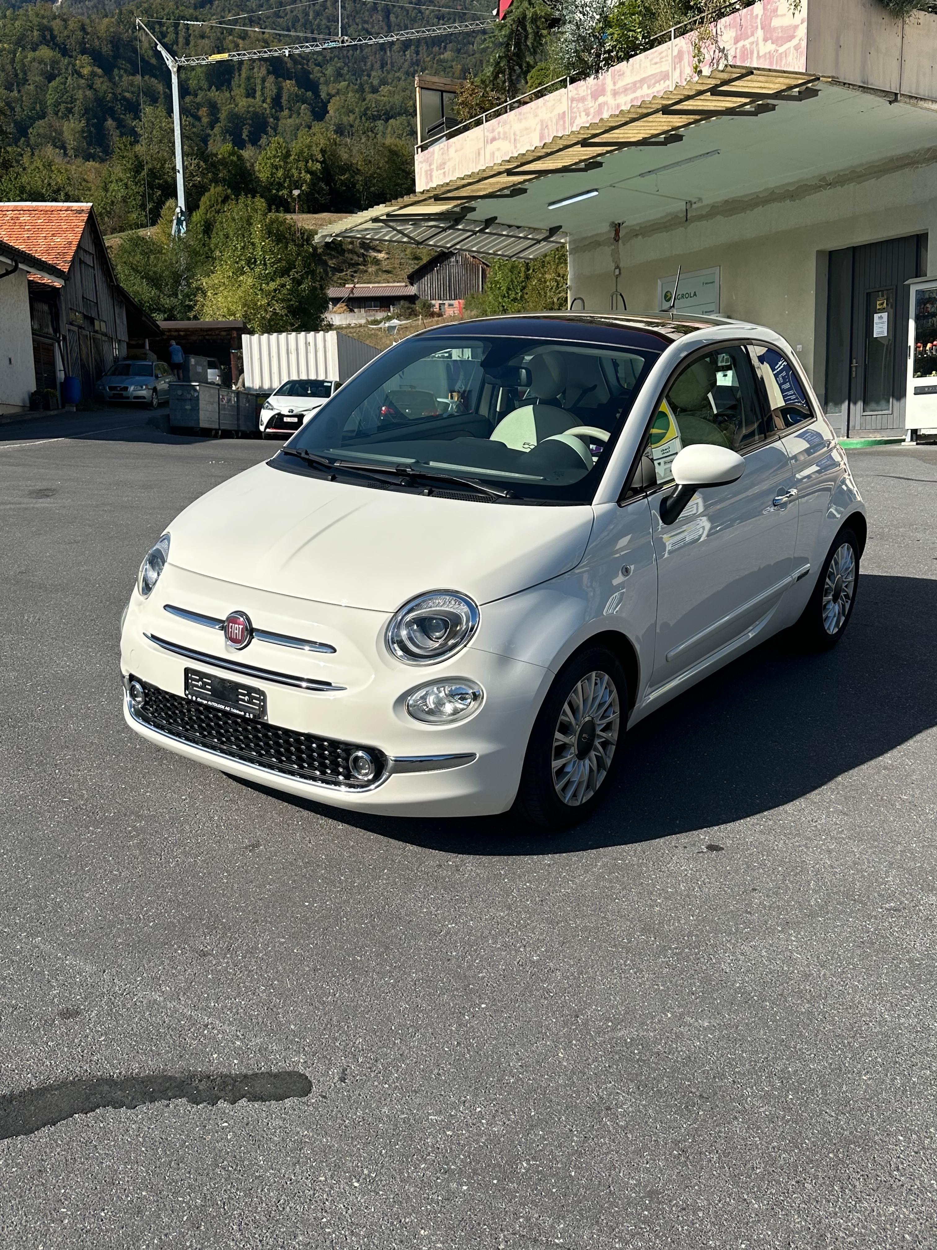 Car photo