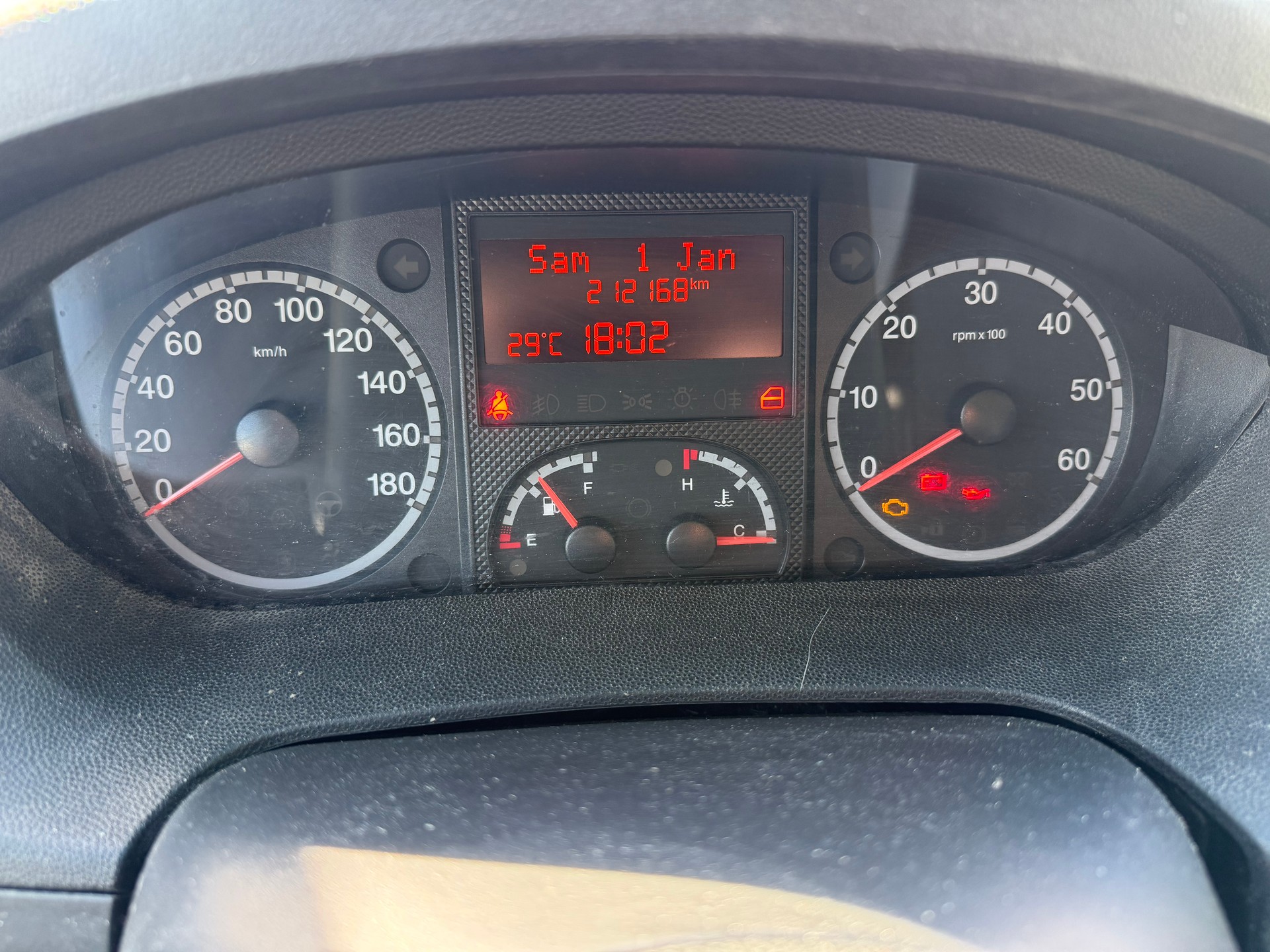 PEUGEOT Boxer 2.2 HDI 335 L3H3-image-13