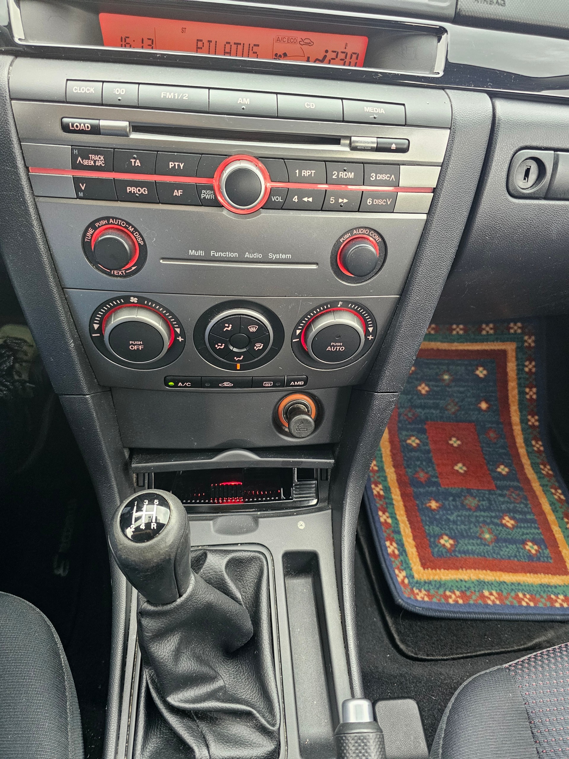 MAZDA 3 1.6 16V Exclusive-image-9
