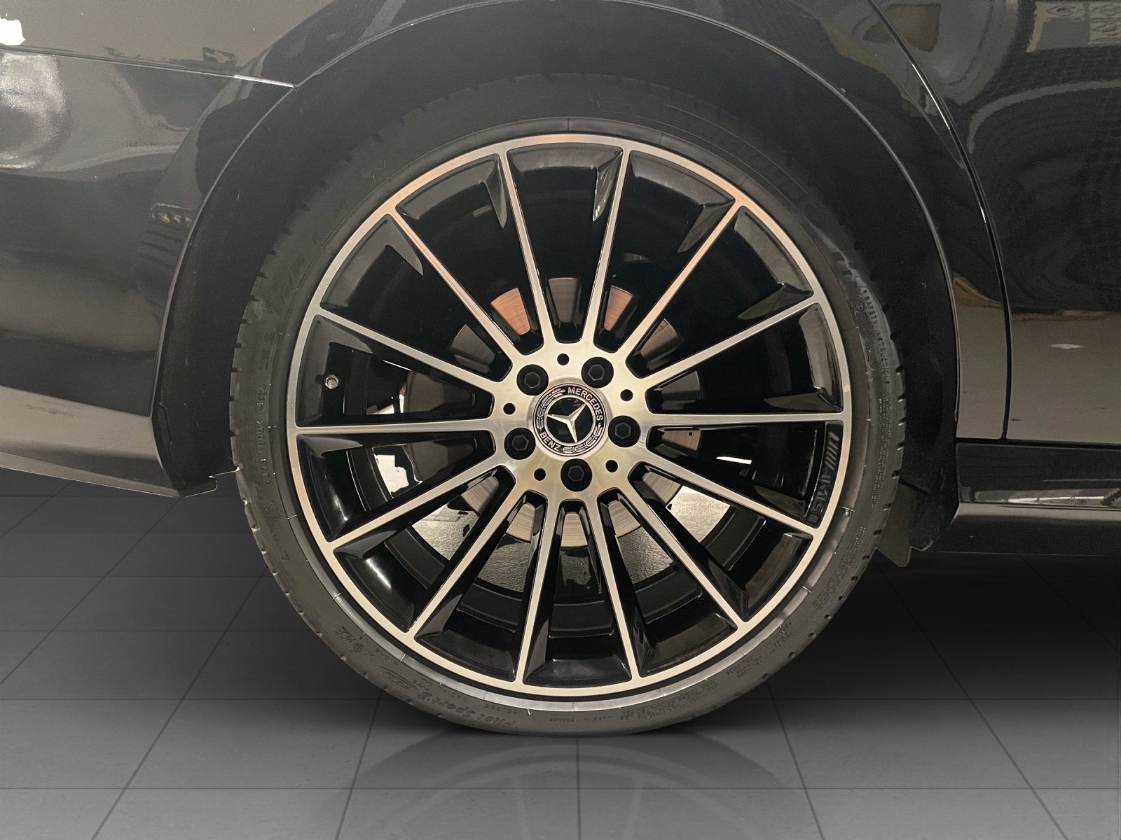 Image MERCEDES-BENZ E-200 E 200 AMG Line 9G-Tronic