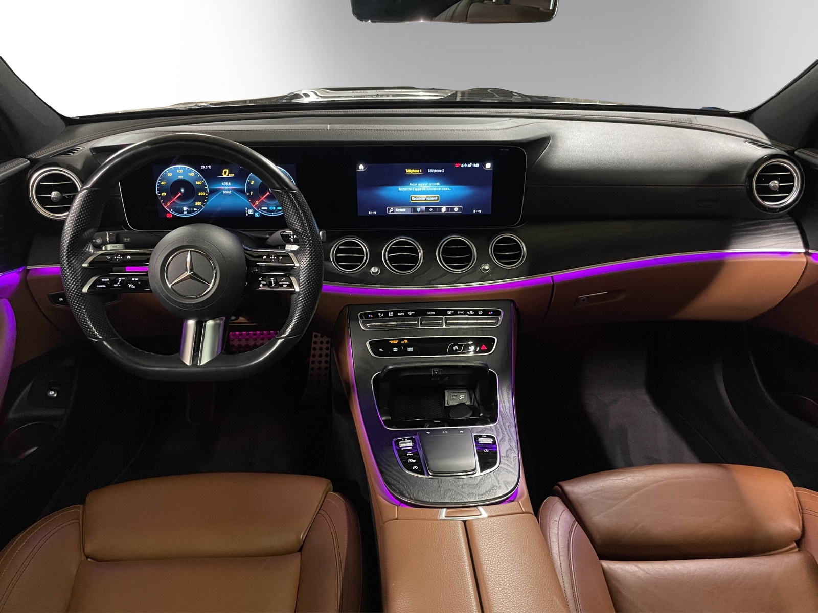 MERCEDES-BENZ E 200 AMG Line 9G-Tronic-image-10