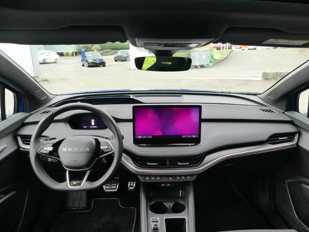SKODA Enyaq 4x4 RS-image-7