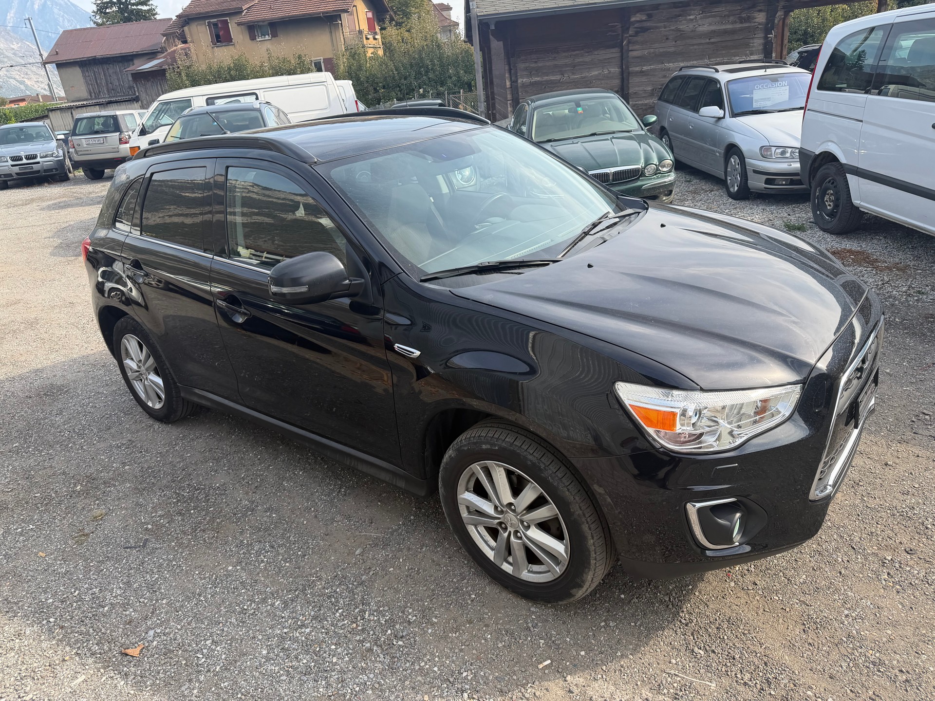 MITSUBISHI ASX 1.8 DID Navigator 4WD-image-1