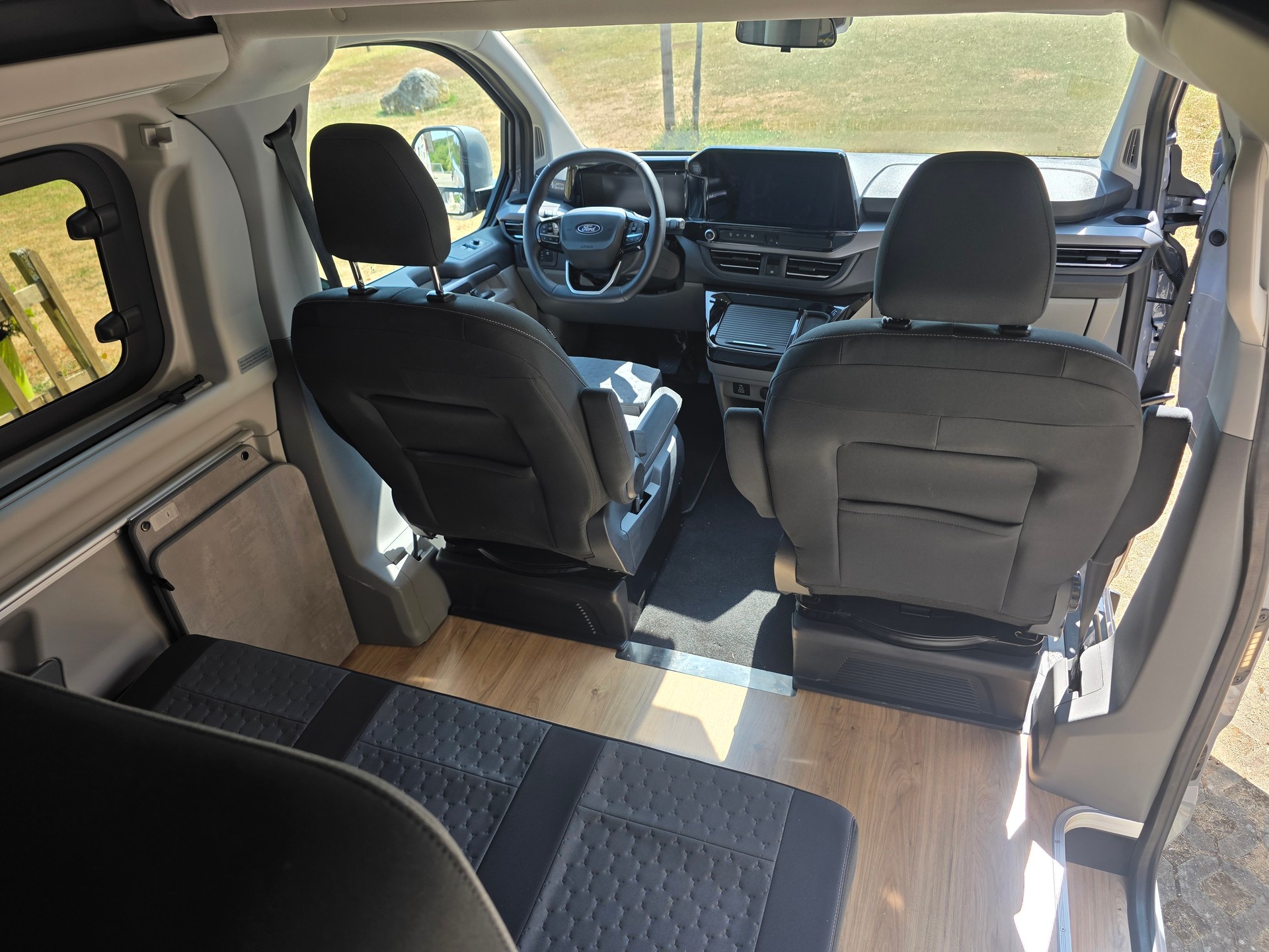 FORD 2.0 EcoBlue 170 Titanium nugget-image-7