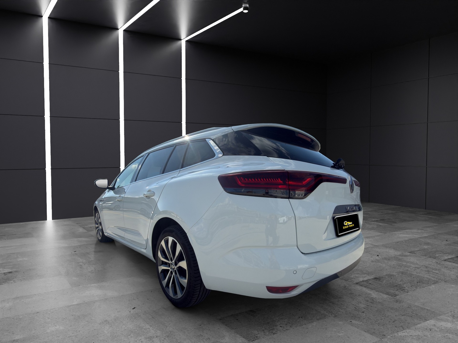 RENAULT Mégane Grandtour 1.3 16V Turbo Techno EDC *Garantie 12 Monate / 20‘000km*-image-6