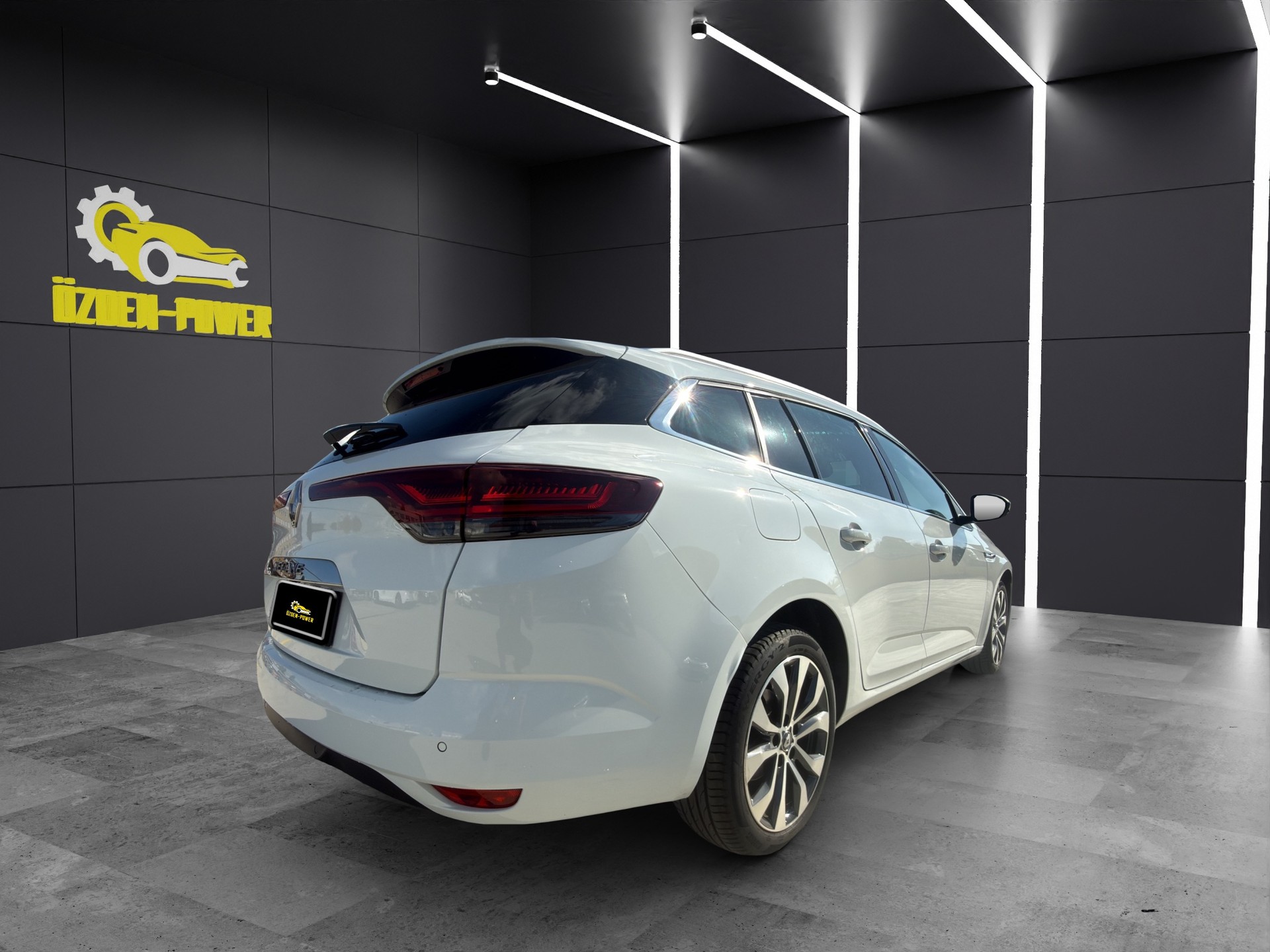 RENAULT Mégane Grandtour 1.3 16V Turbo Techno EDC *Garantie 12 Monate / 20‘000km*-image-5
