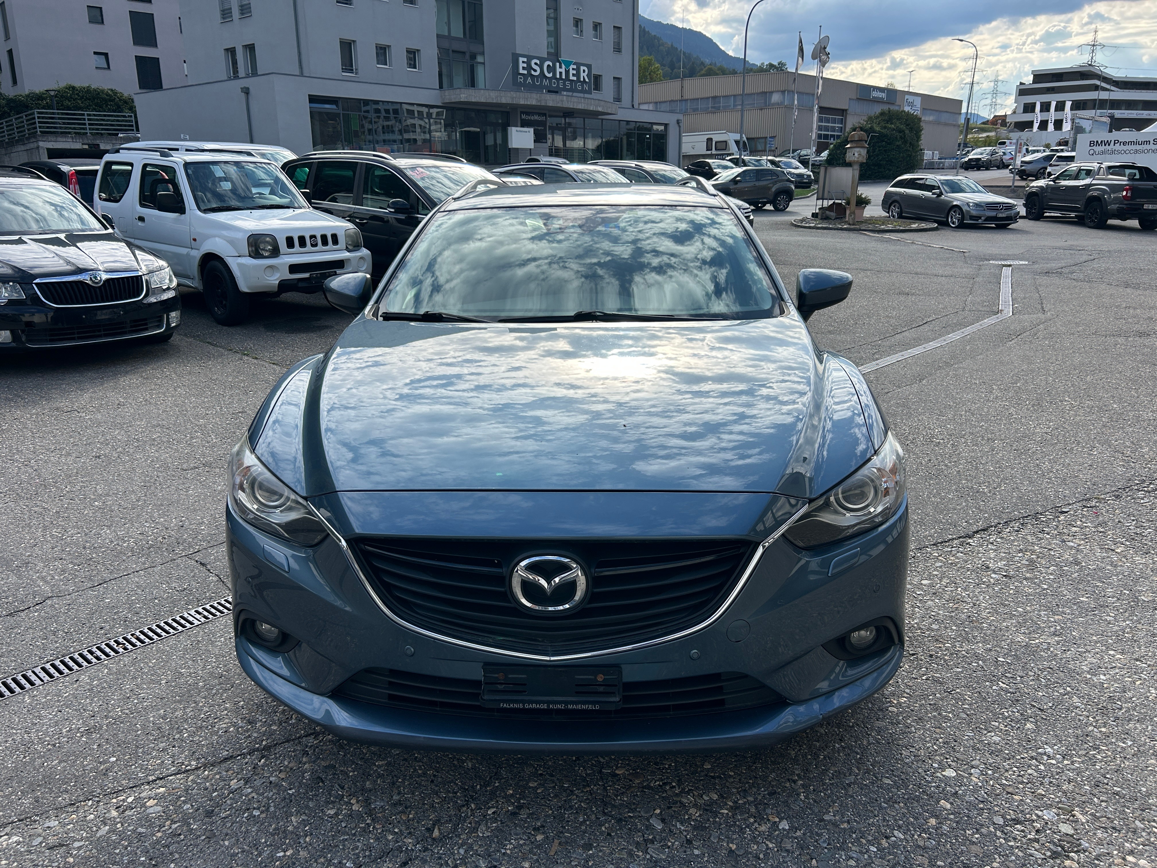 Car photo