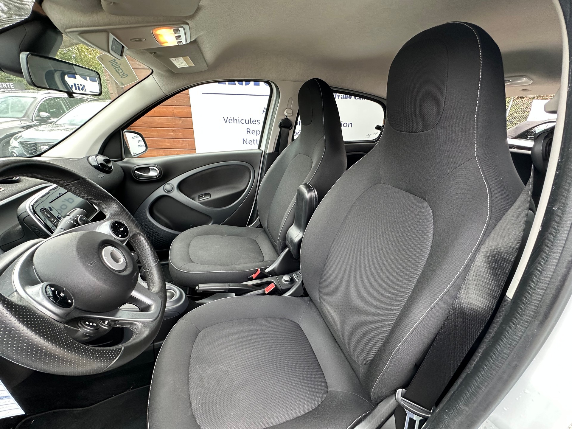 SMART forfour passion twinmatic-image-15