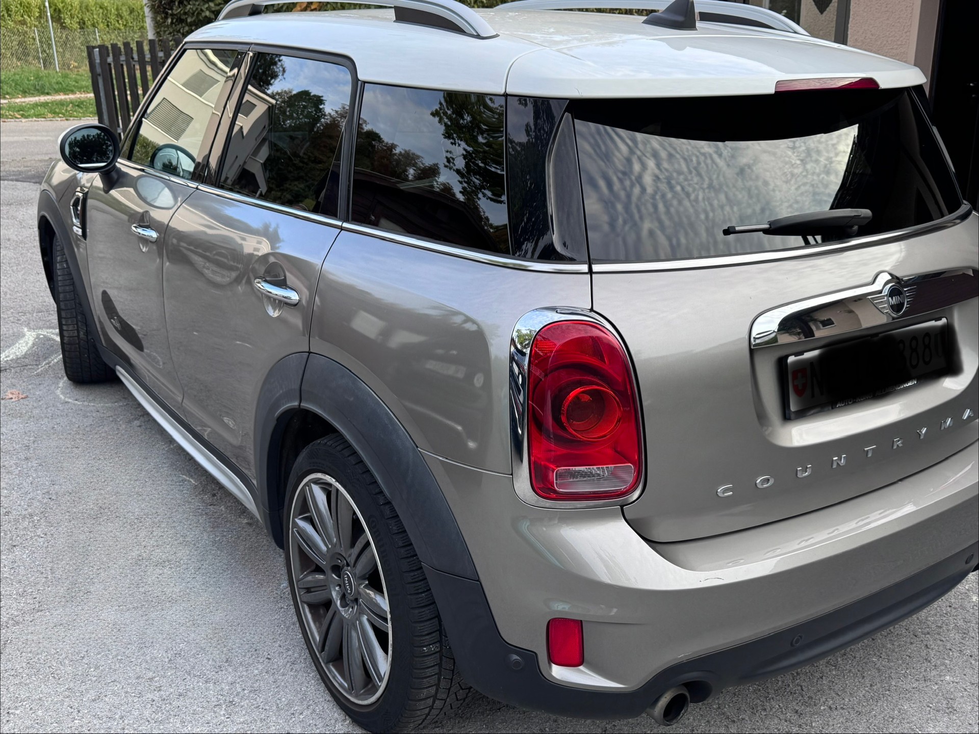 MINI 2.0i Cooper S ALL4-image-5