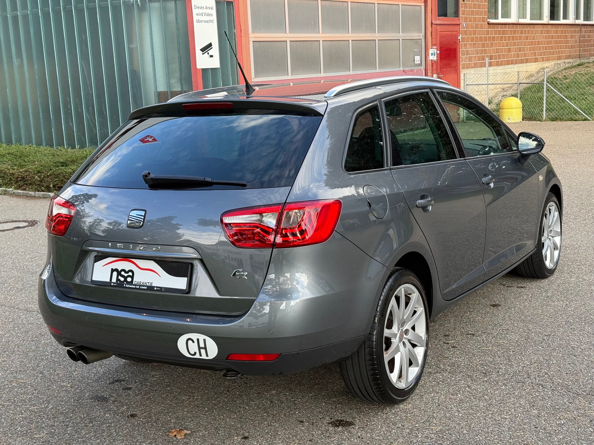 SEAT Ibiza ST 1.4 TSI FR DSG-image-4