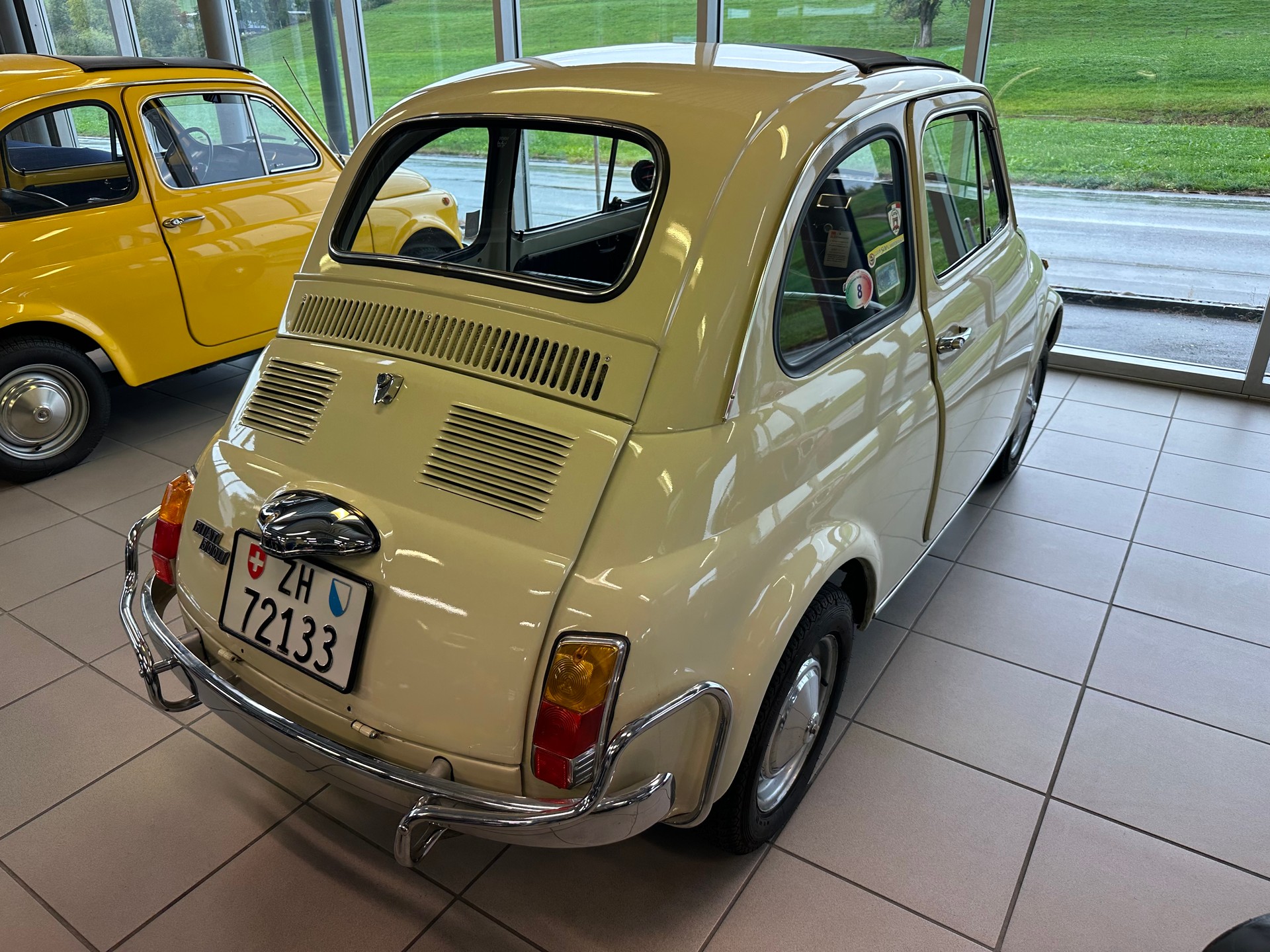 FIAT 500L-image-8